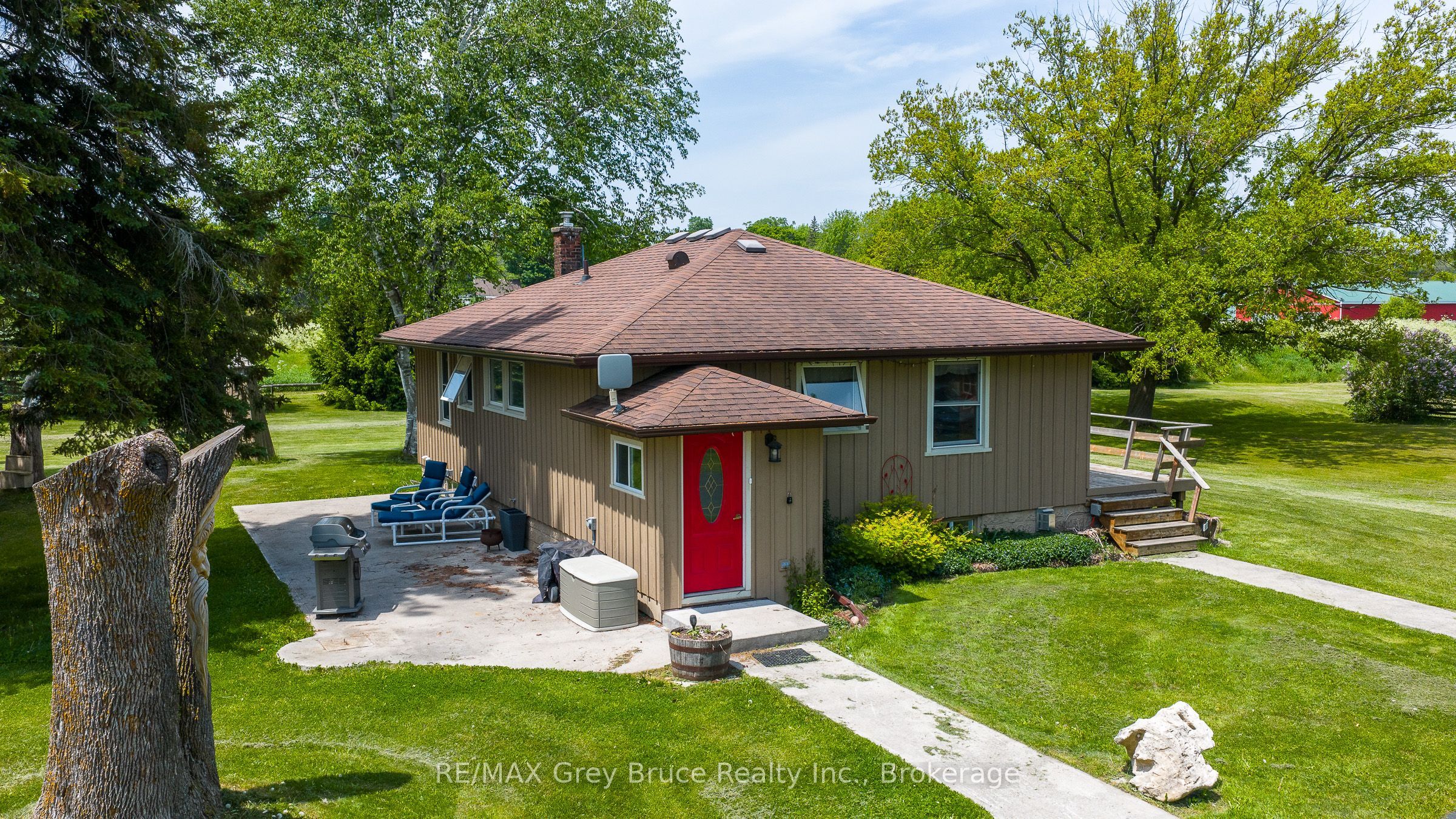 202306 6 Highway Property Photo 6