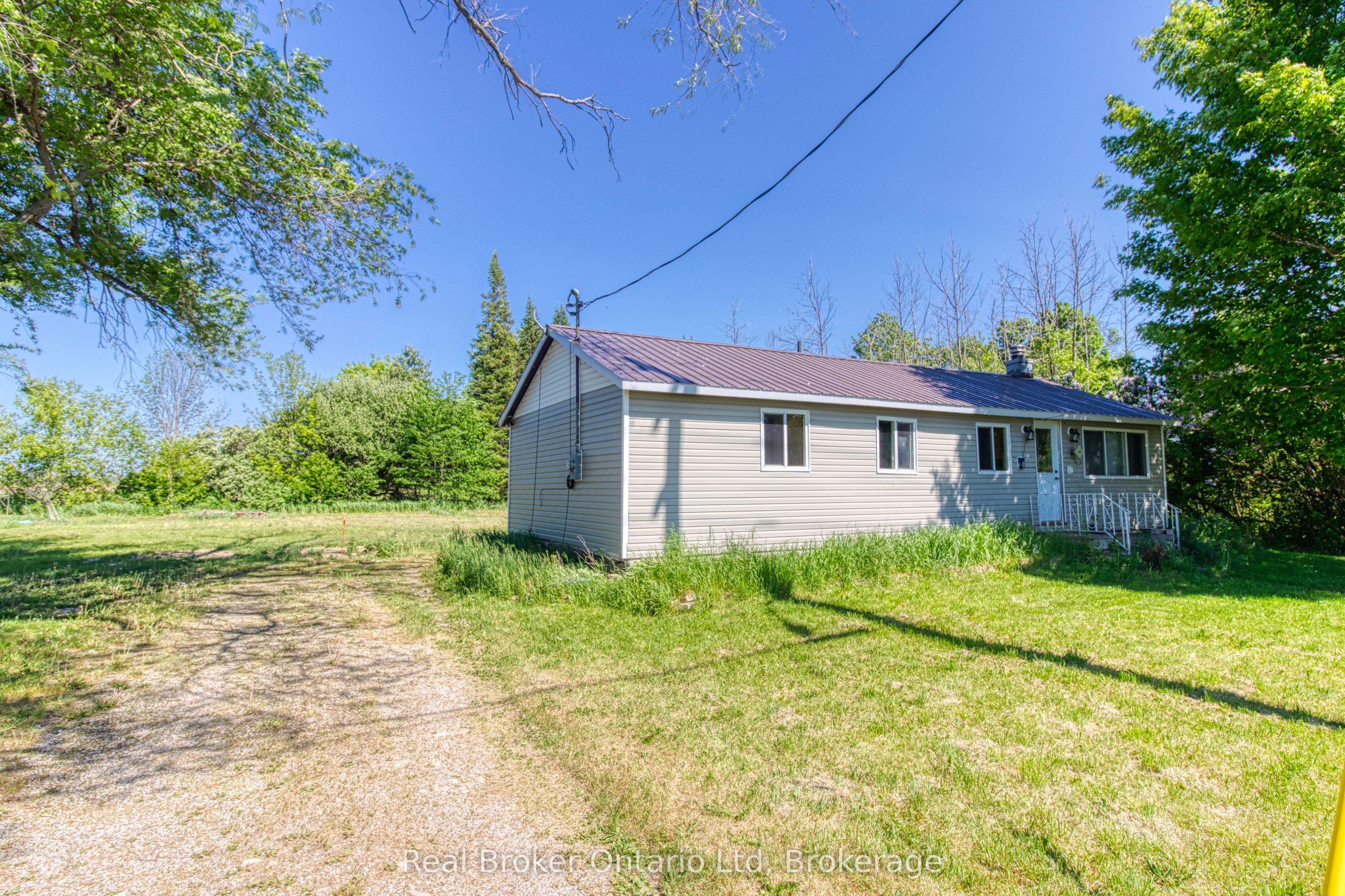 310009 Kemble Rock Road Property Photo 7