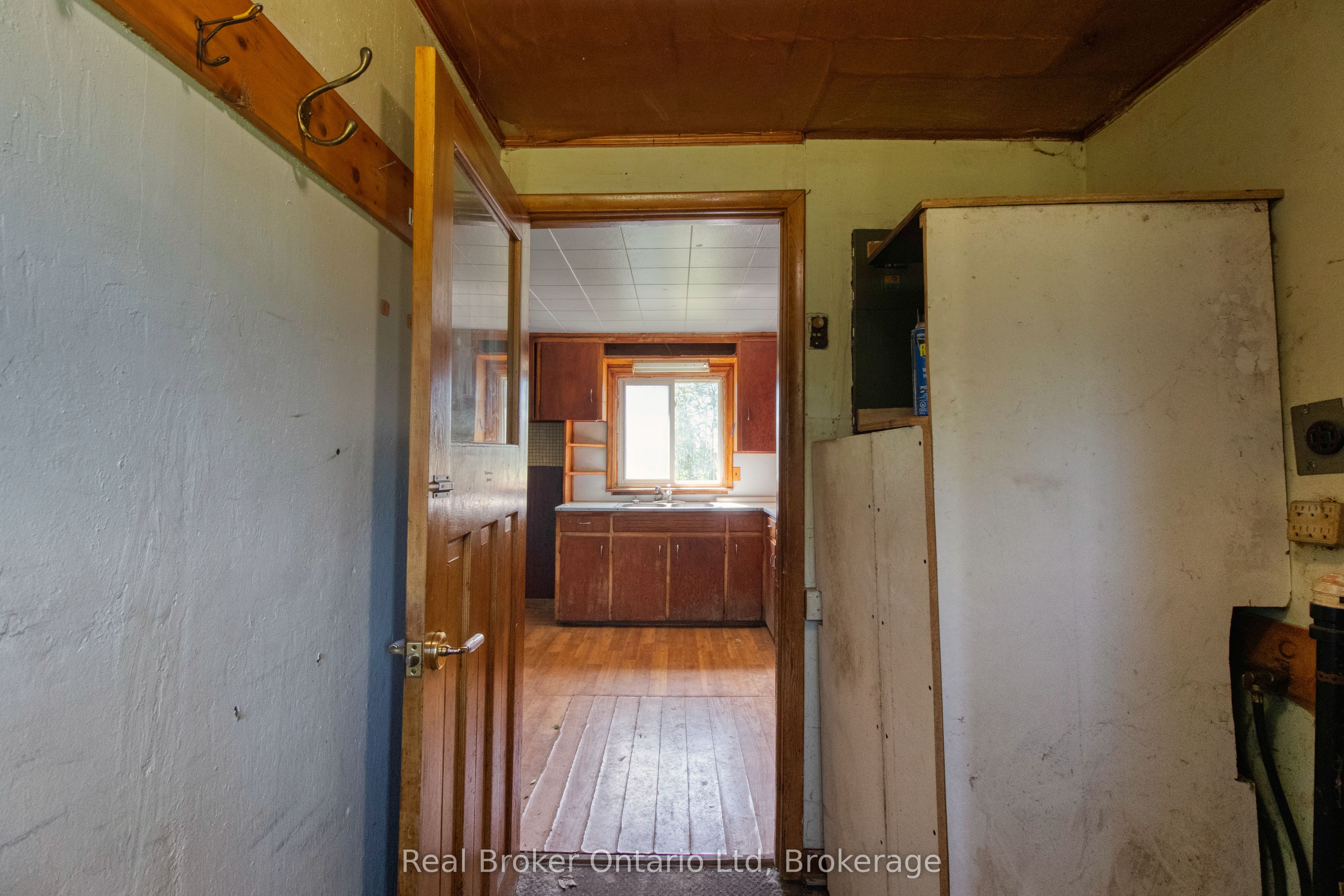 310009 Kemble Rock Road Property Photo 9