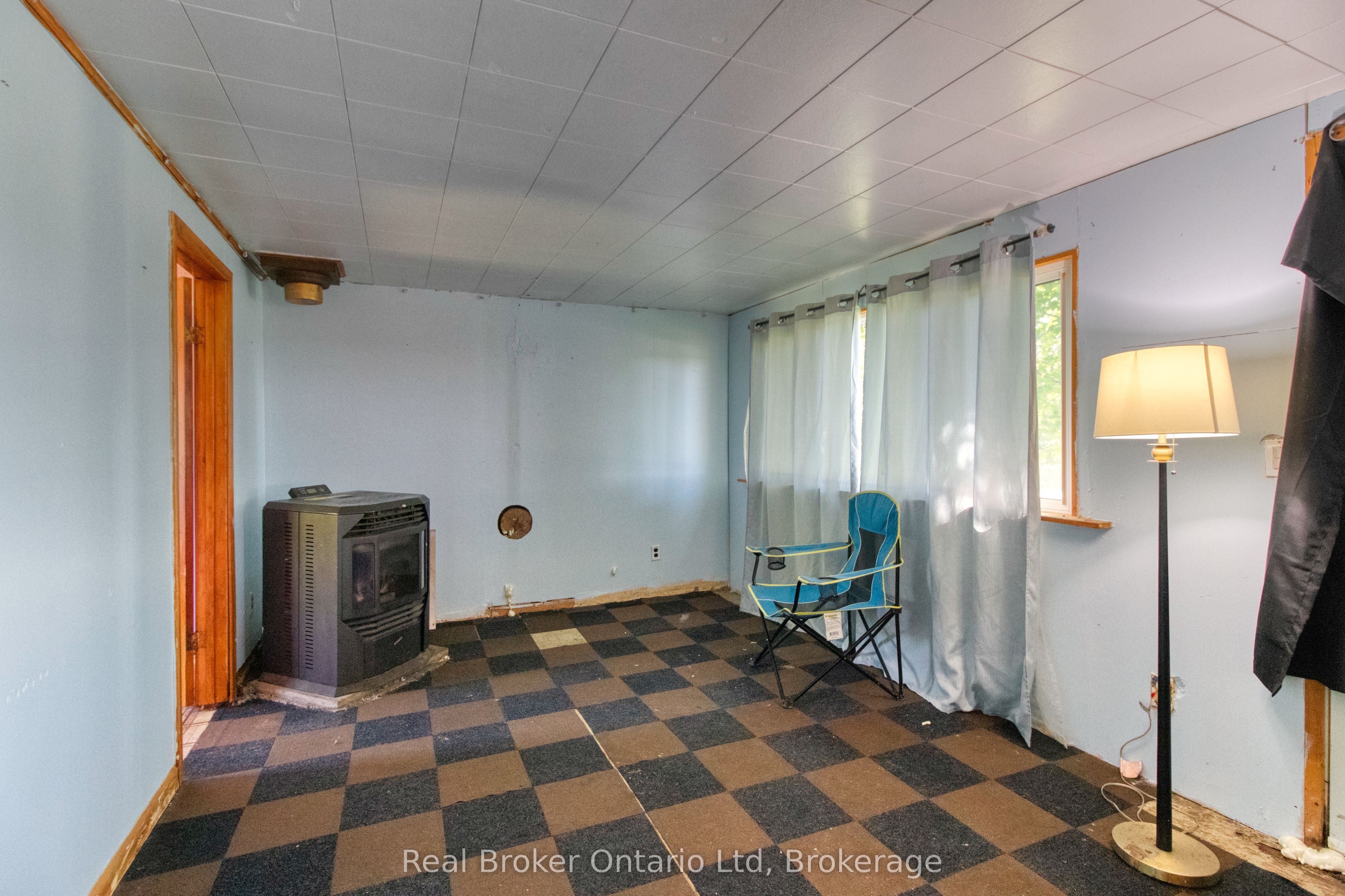310009 Kemble Rock Road Property Photo 11