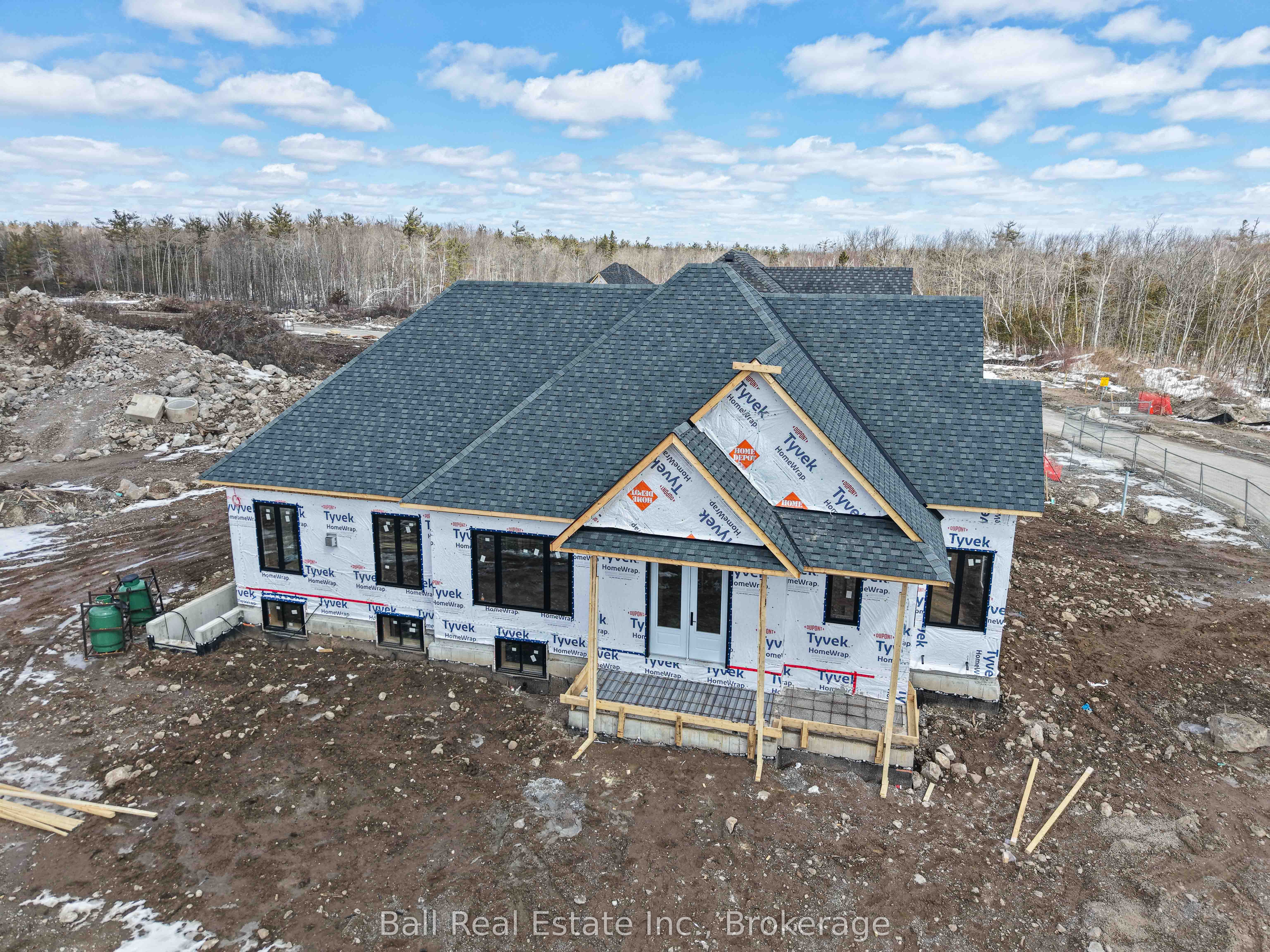 43 Hemlock Crescent Property Photo 14