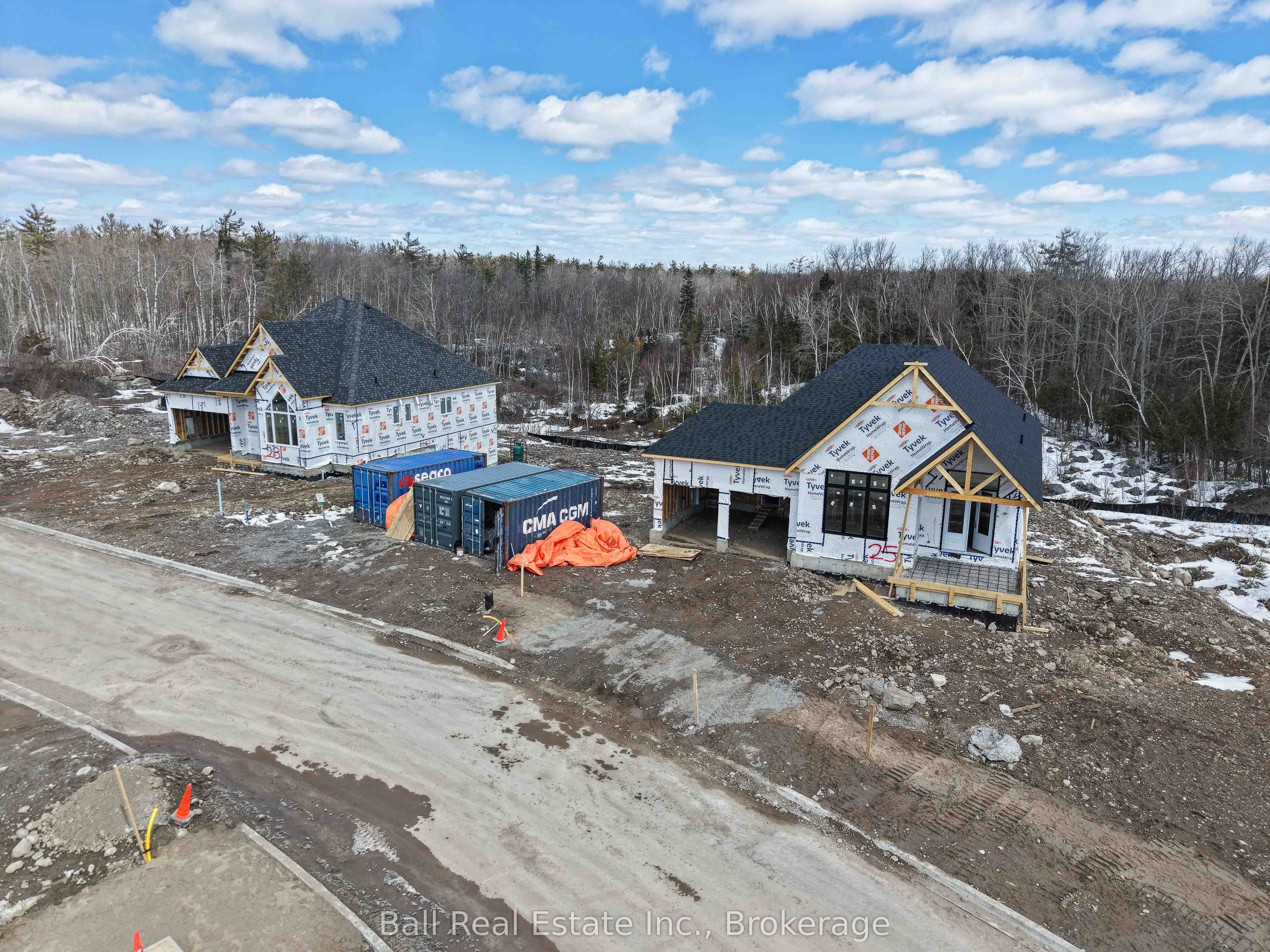 43 Hemlock Crescent Property Photo 16