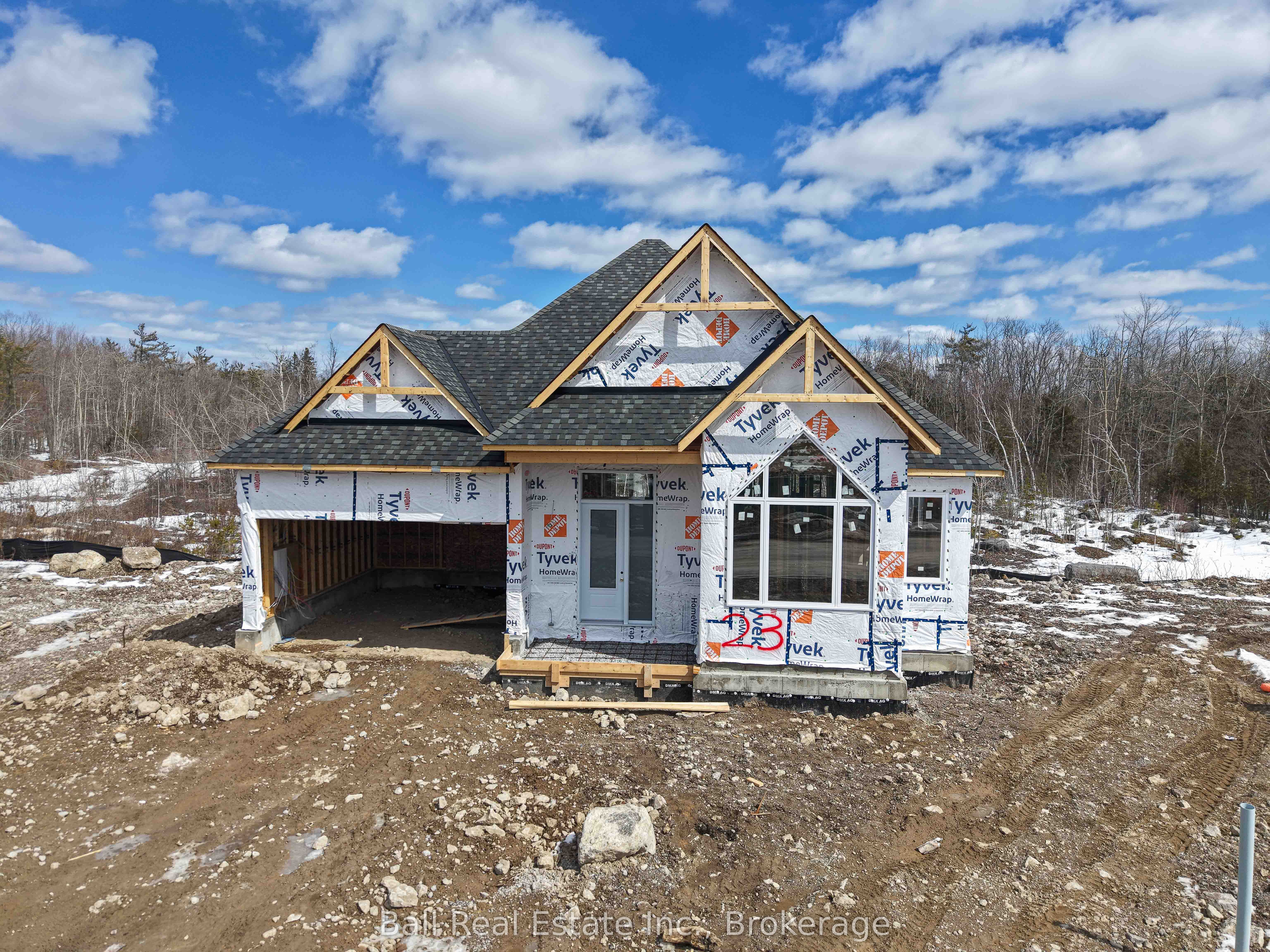 43 Hemlock Crescent Property Photo 18