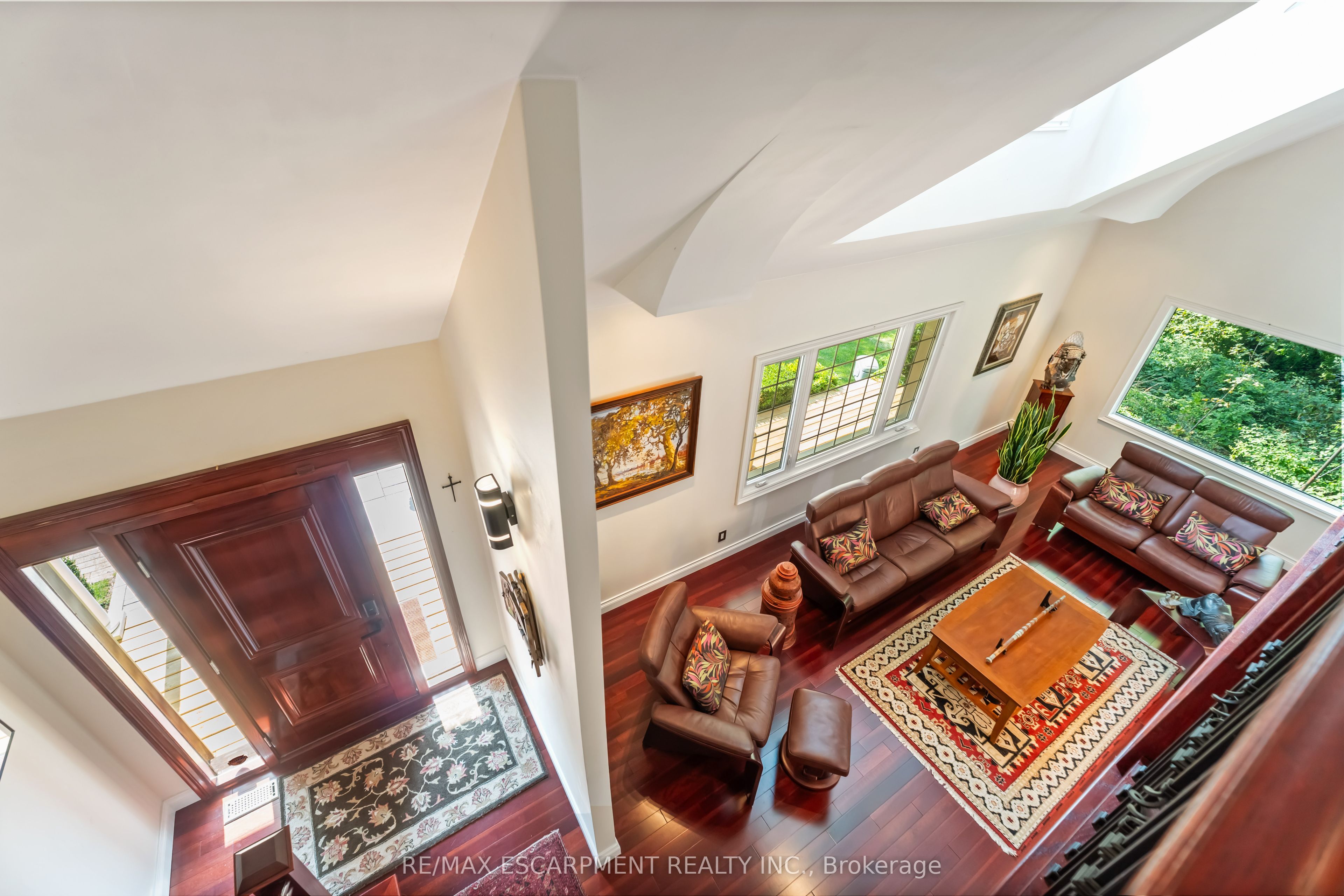 493 Ridge Road E Property Photo 27