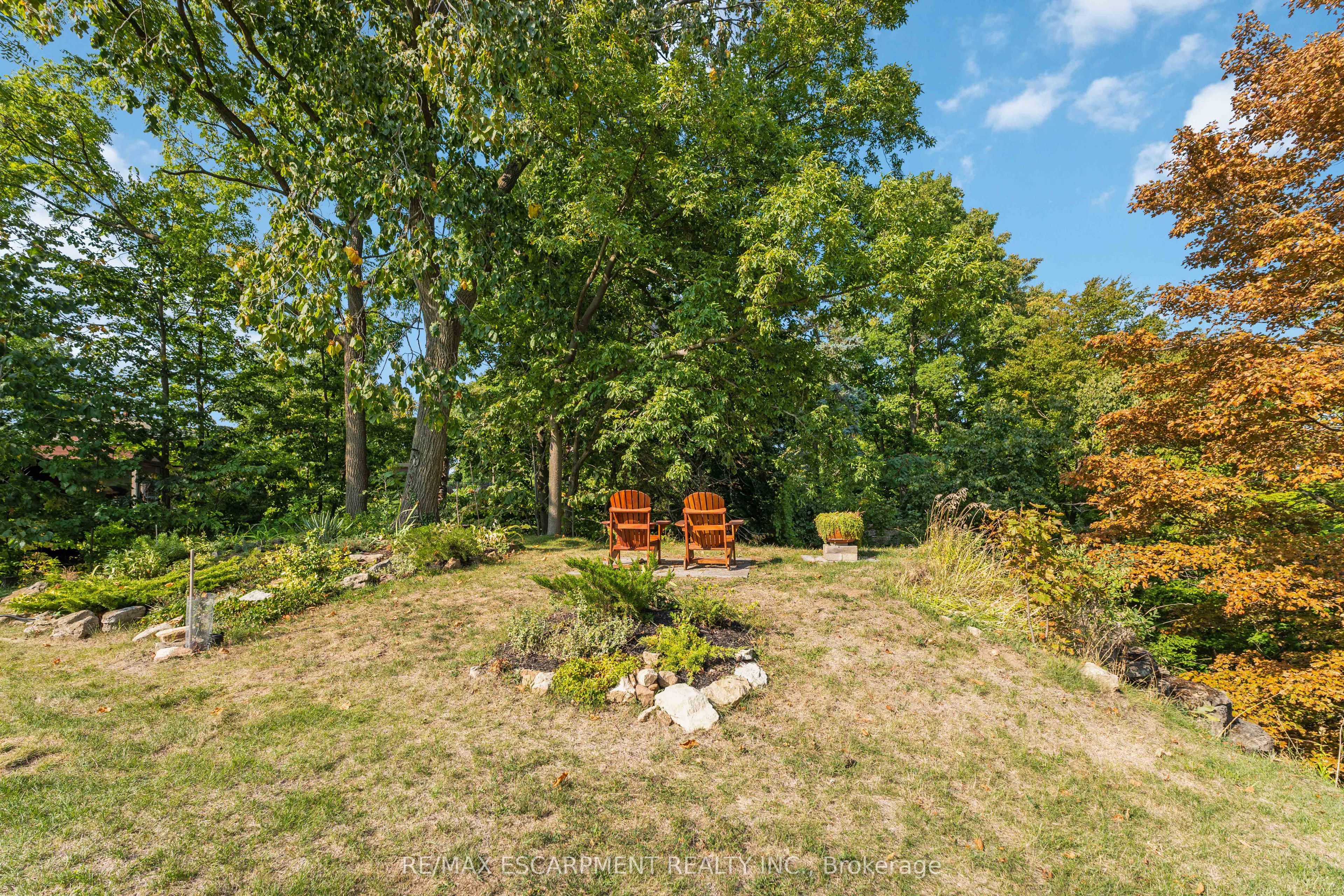 493 Ridge Road E Property Photo 45