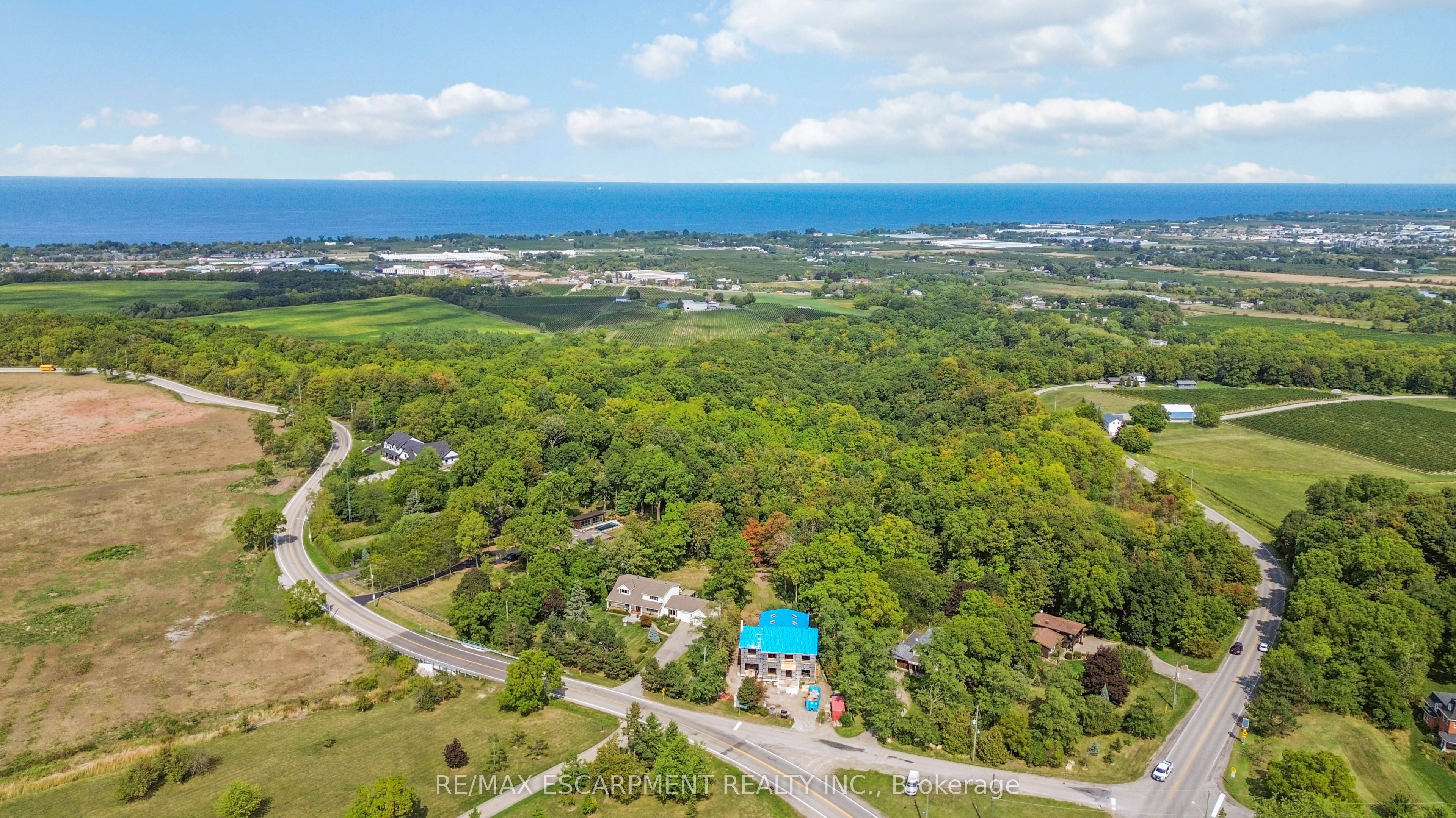 493 Ridge Road E Property Photo 48