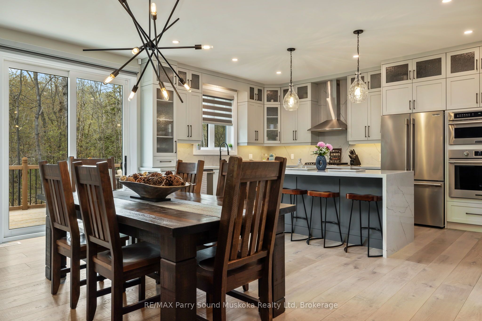 270 Nobel Road Property Photo 7
