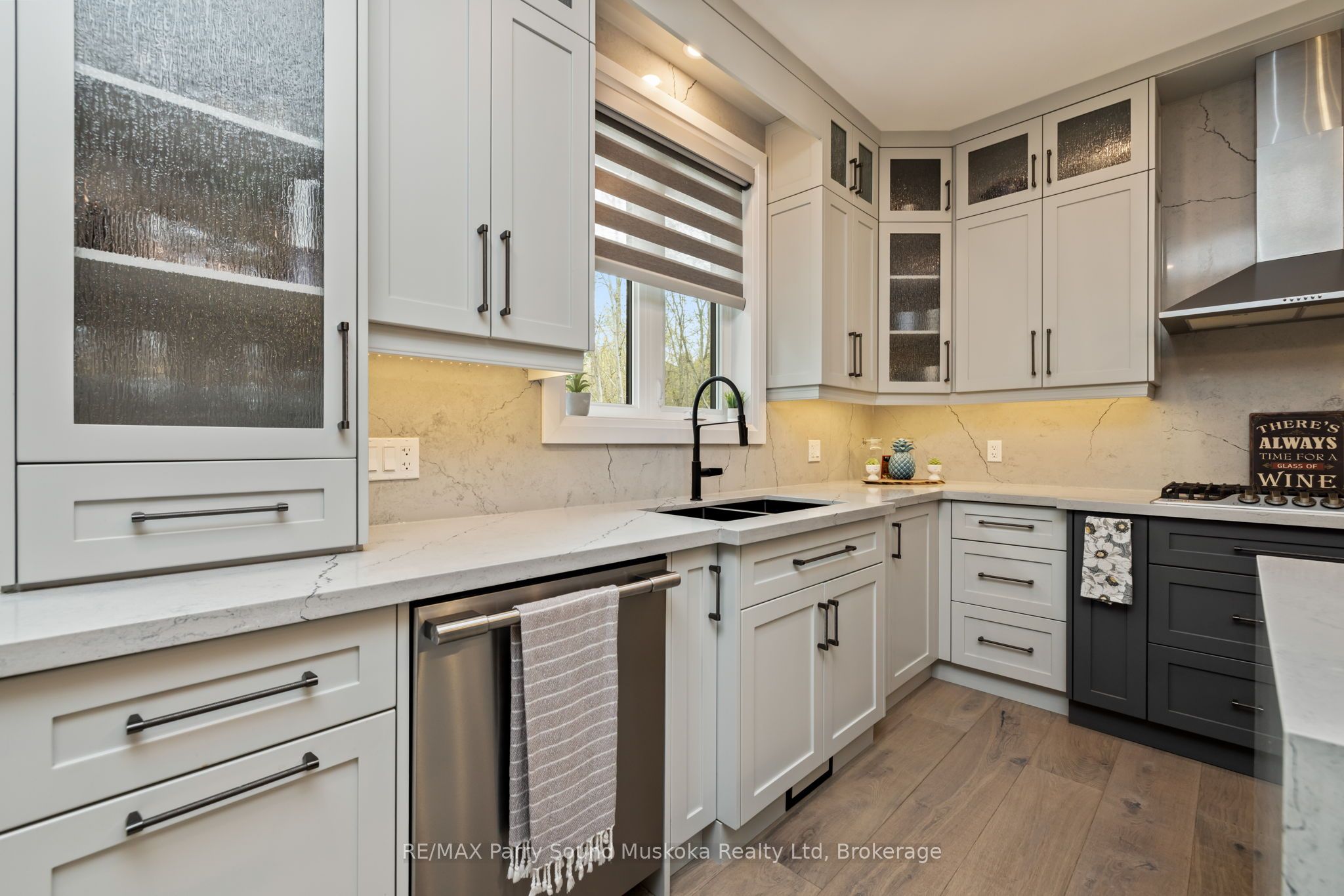 270 Nobel Road Property Photo 11