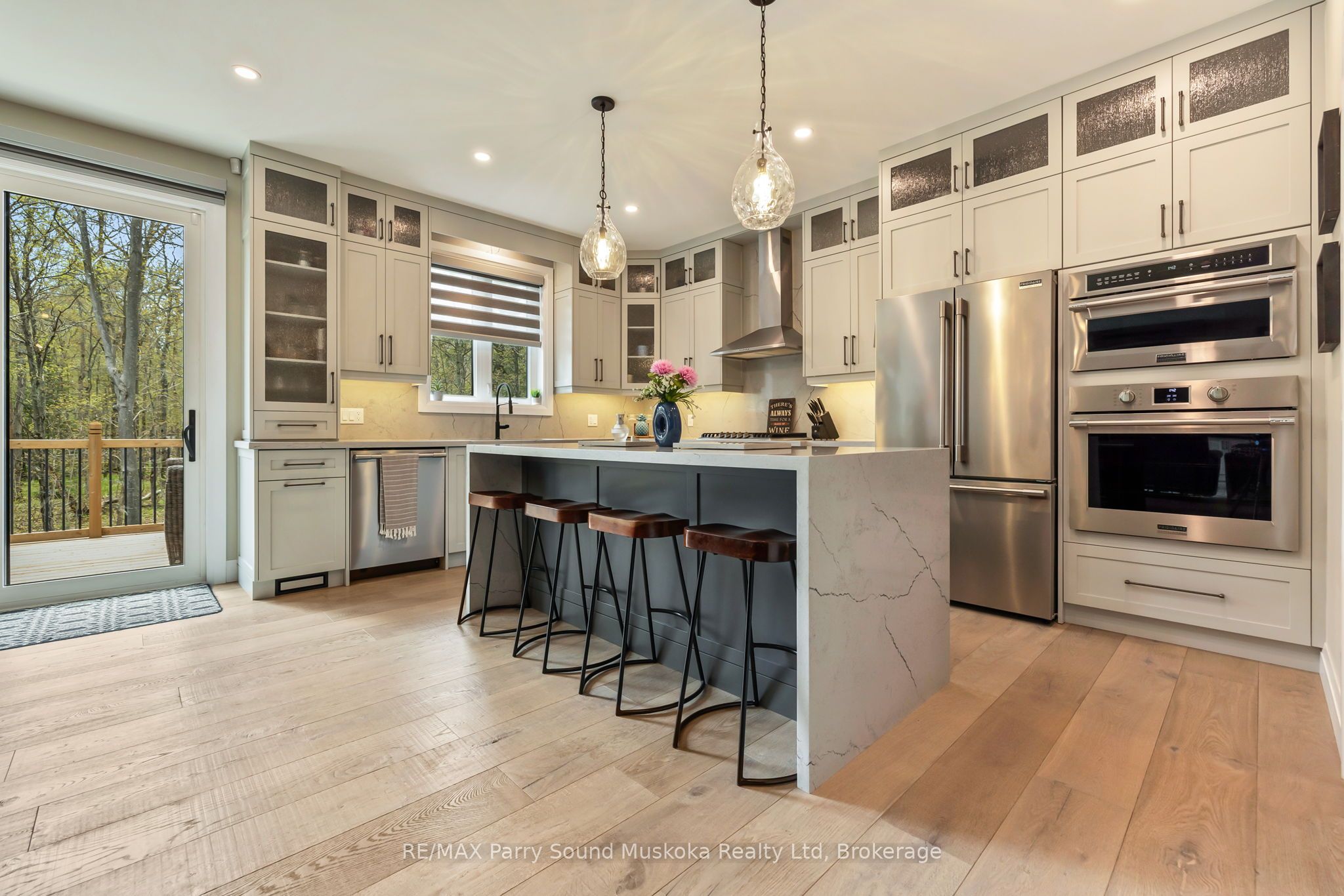 270 Nobel Road Property Photo 16