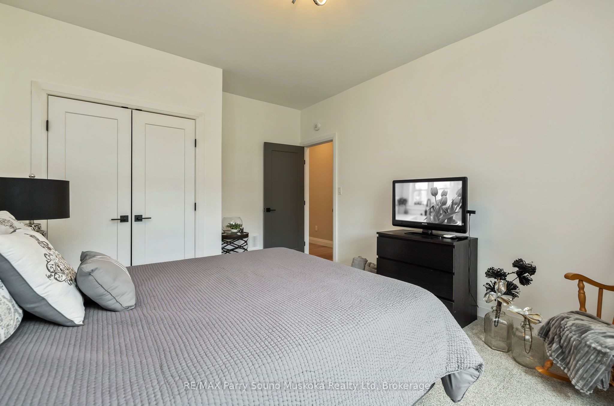 270 Nobel Road Property Photo 22