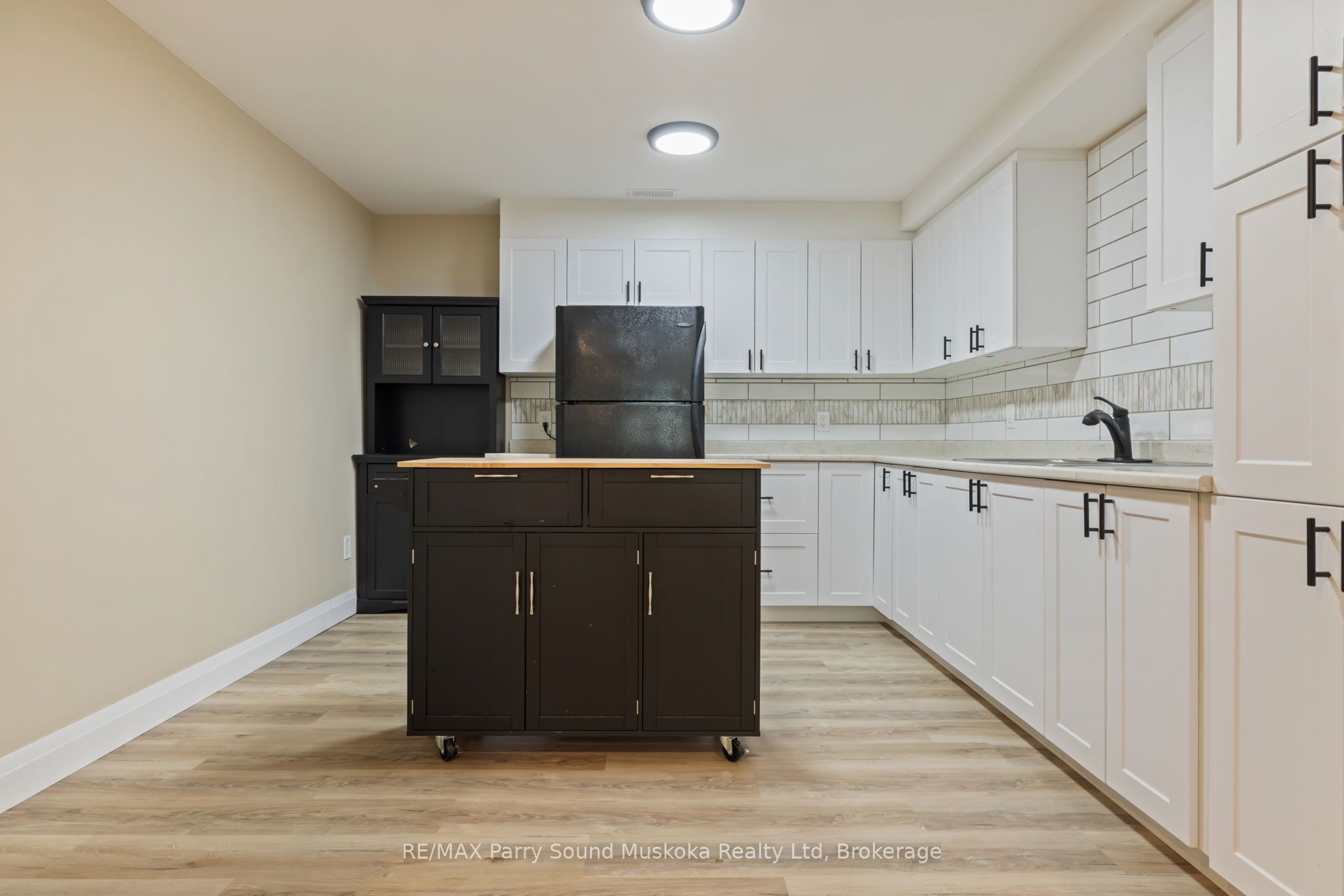 270 Nobel Road Property Photo 34