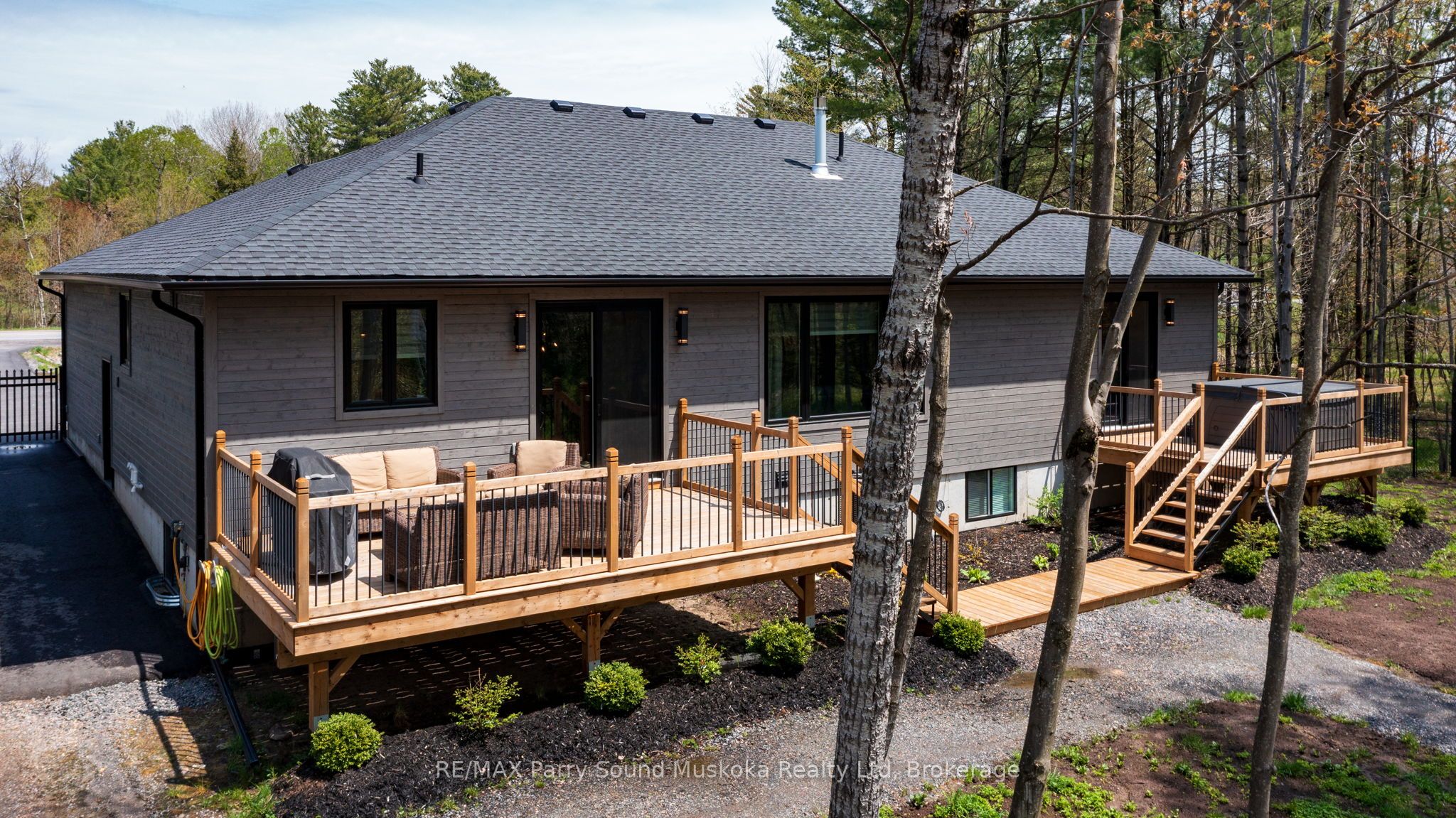 270 Nobel Road Property Photo 42