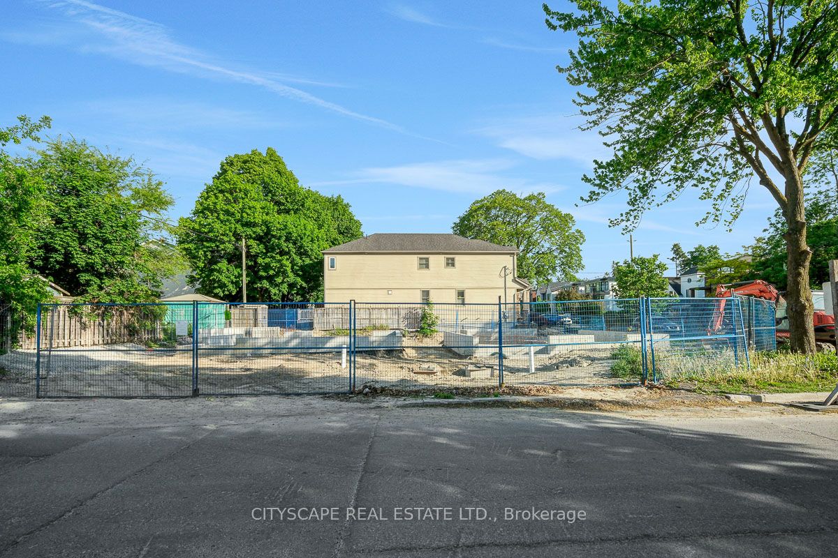 551 Edison Avenue Property Photo 7