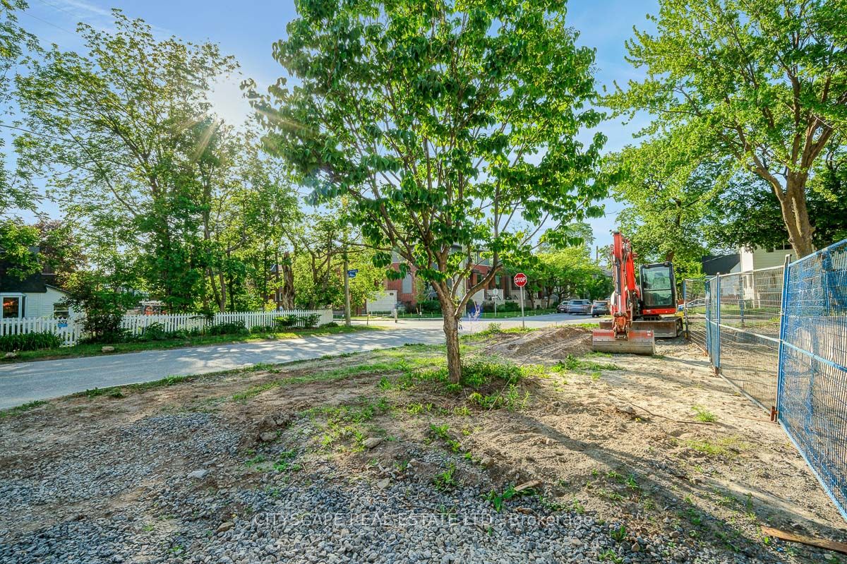 551 Edison Avenue Property Photo 10