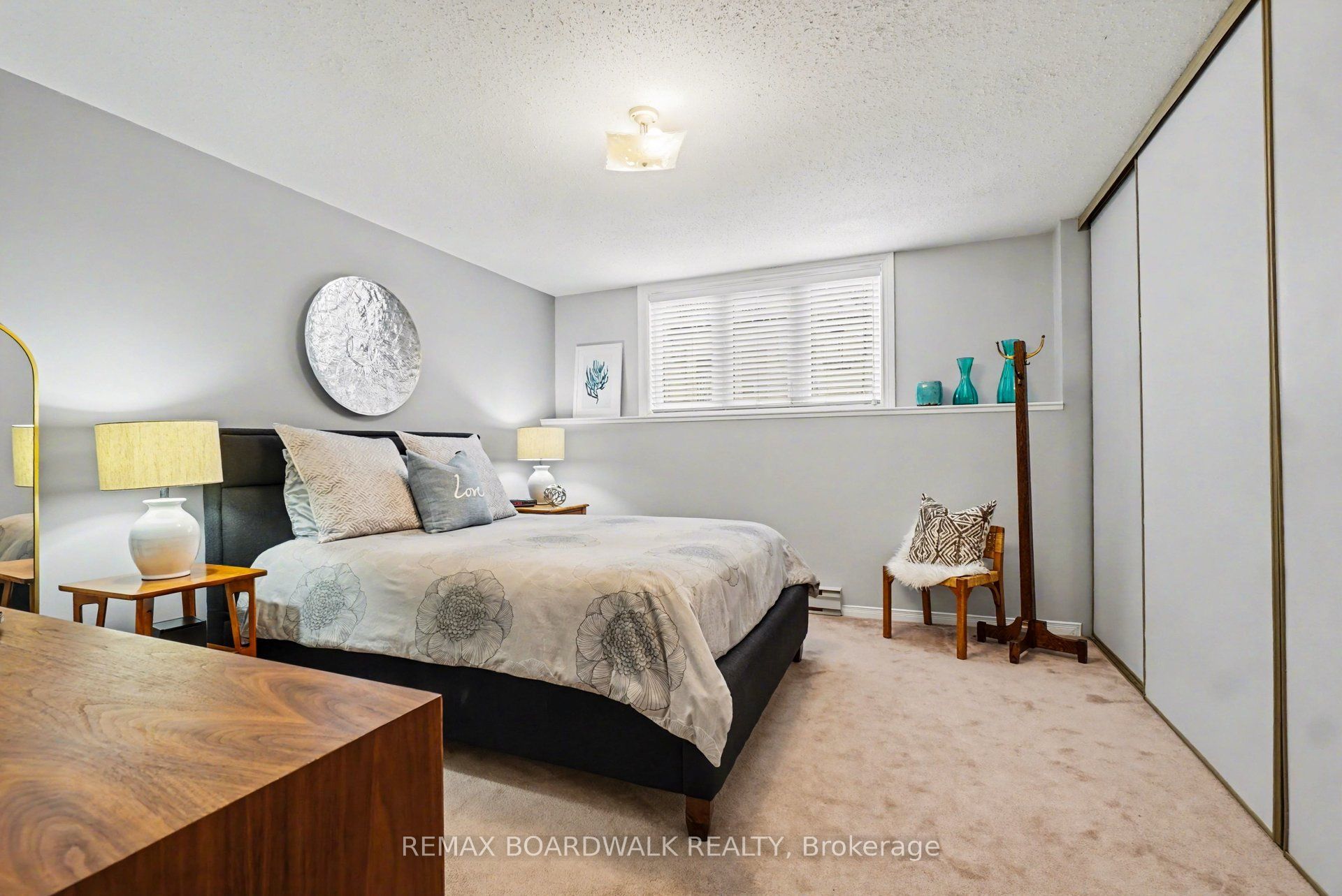 5 Briston Private Property Photo 14