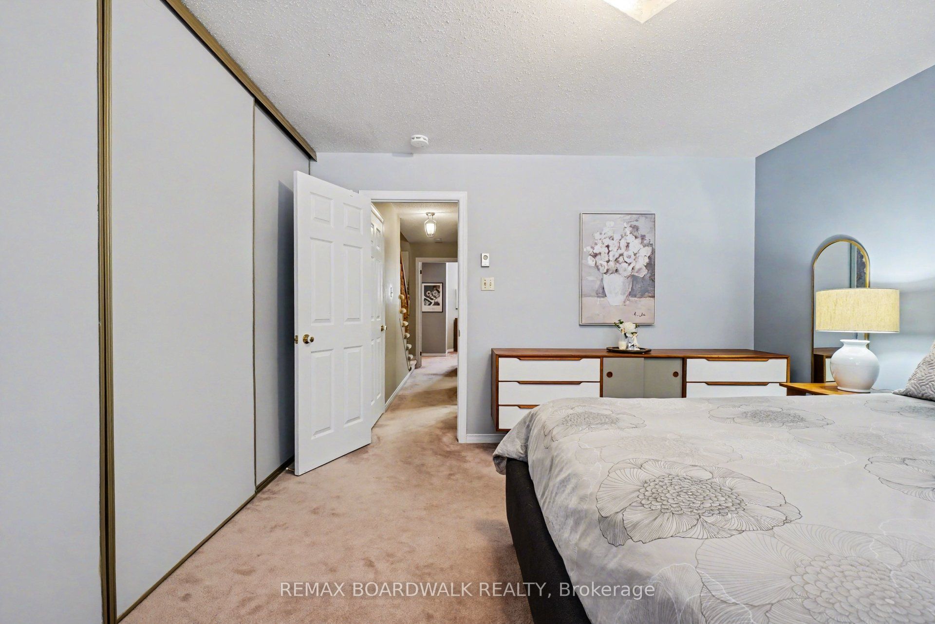 5 Briston Private Property Photo 16