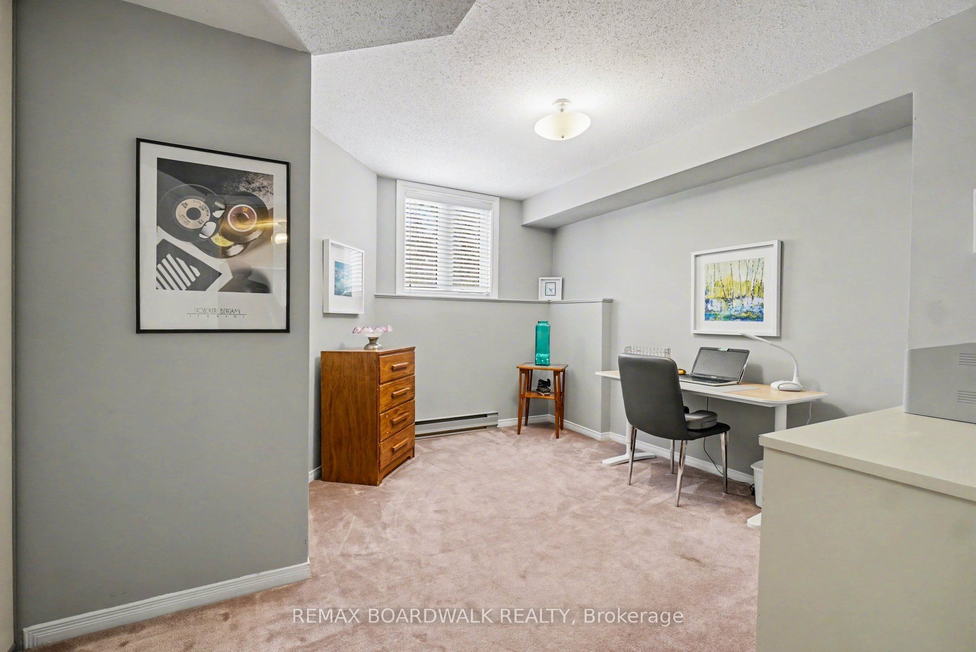 5 Briston Private Property Photo 19