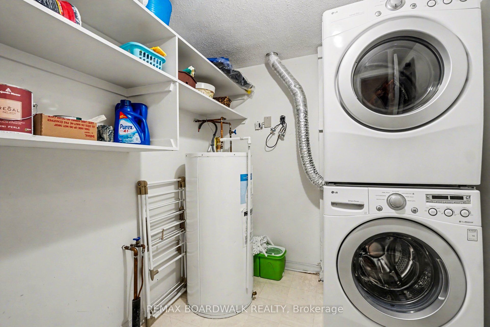 5 Briston Private Property Photo 22