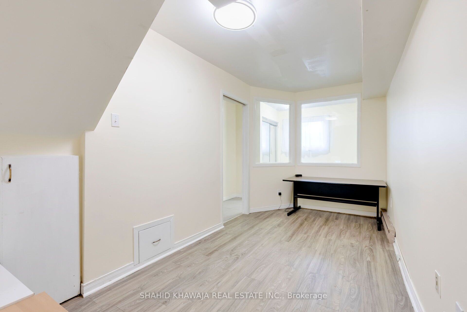 143 Janefield Avenue Property Photo 5