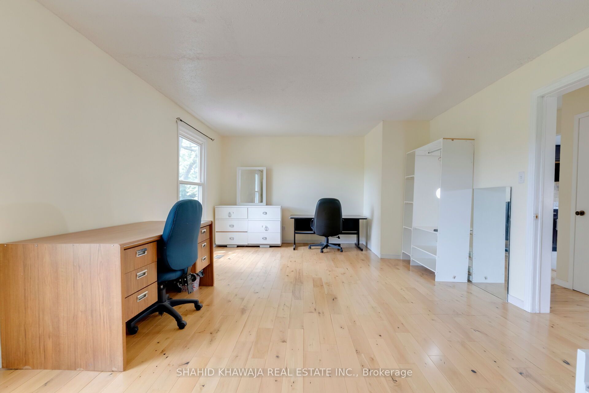 143 Janefield Avenue Property Photo 16