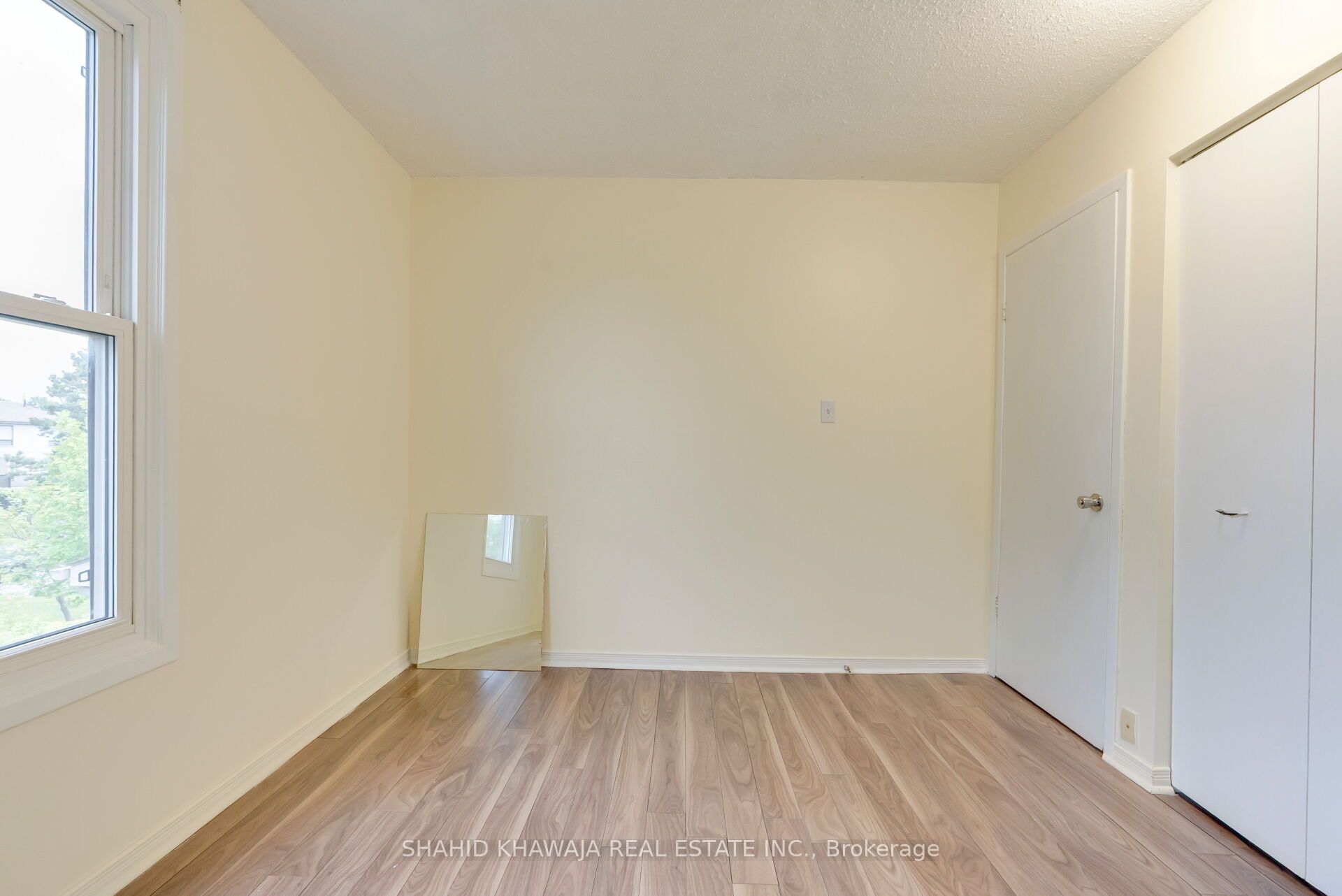 143 Janefield Avenue Property Photo 34