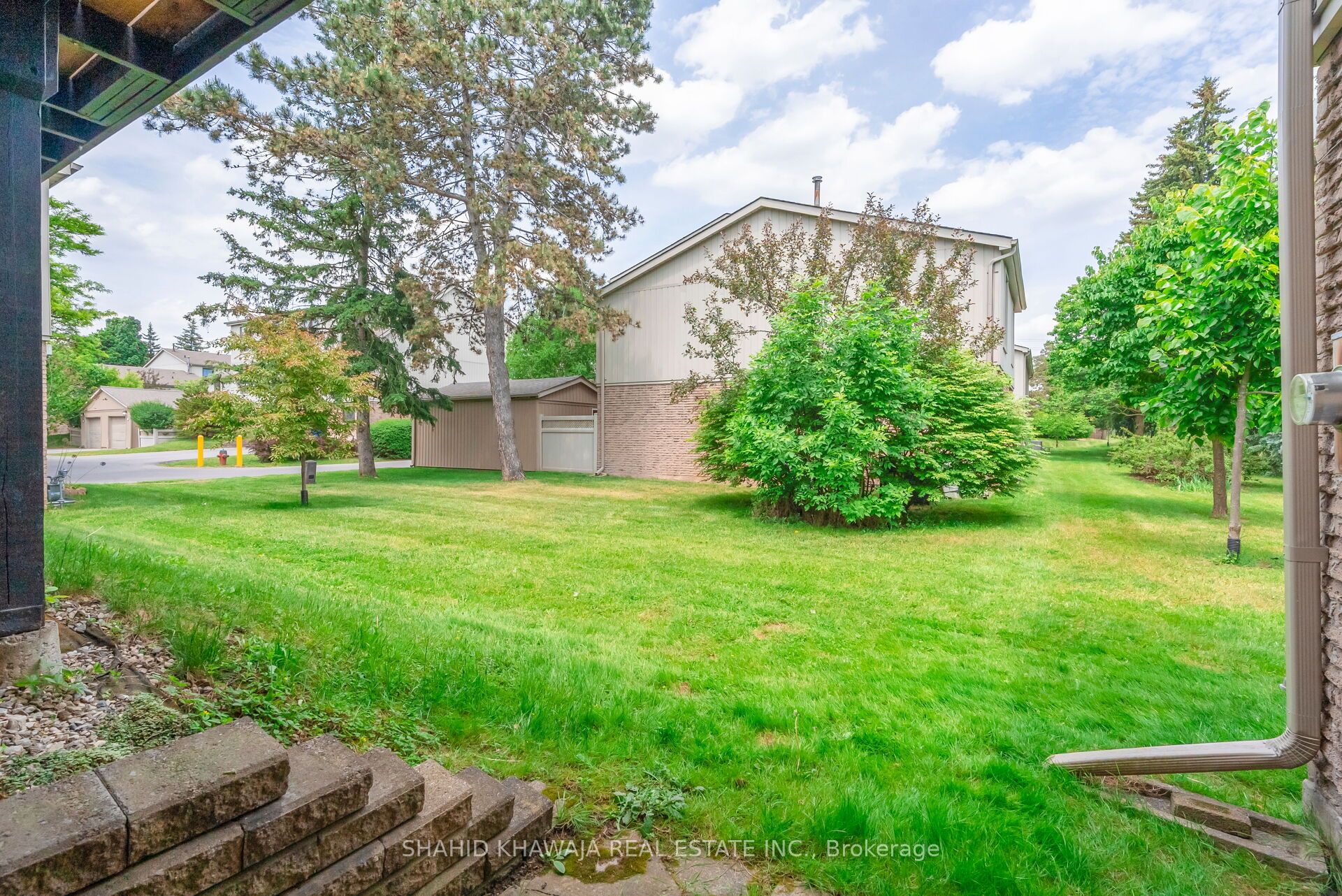 143 Janefield Avenue Property Photo 37