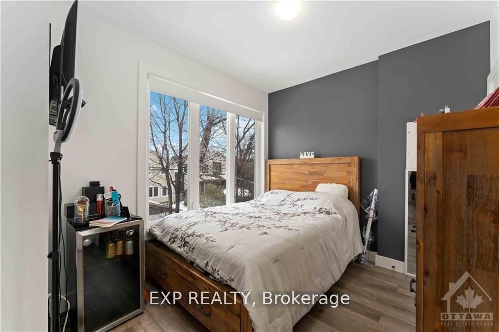 227 Blackburn Avenue Property Photo 13