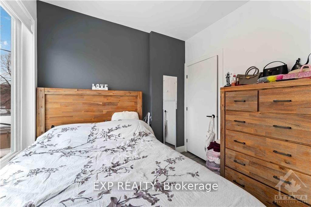 227 Blackburn Avenue Property Photo 14