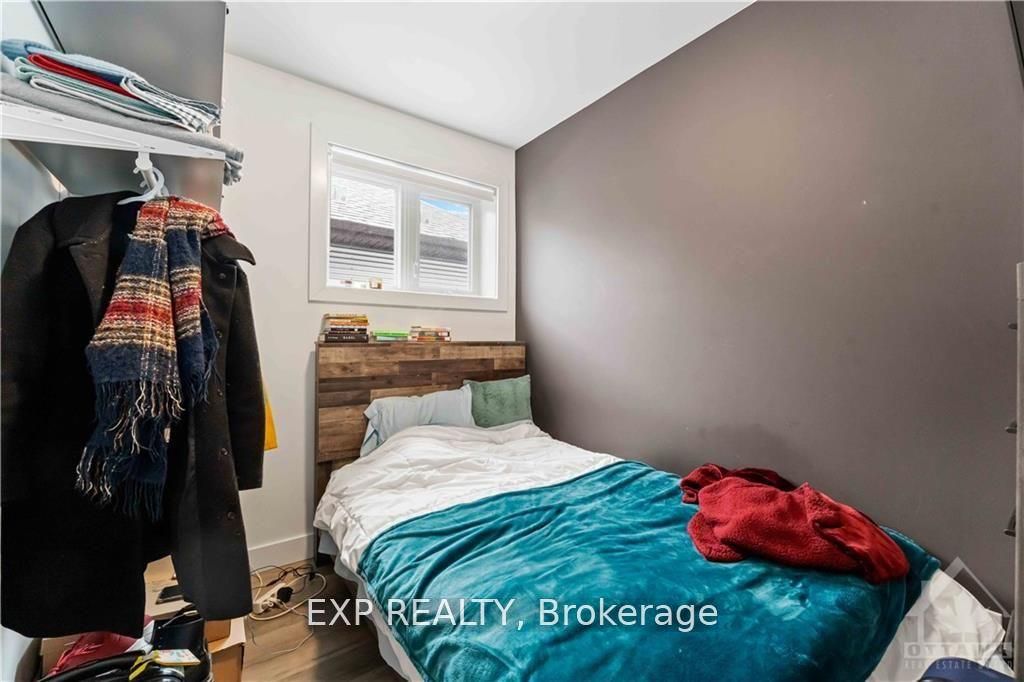 227 Blackburn Avenue Property Photo 16