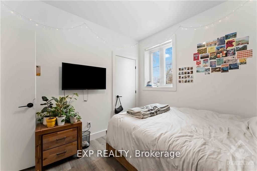 227 Blackburn Avenue Property Photo 19