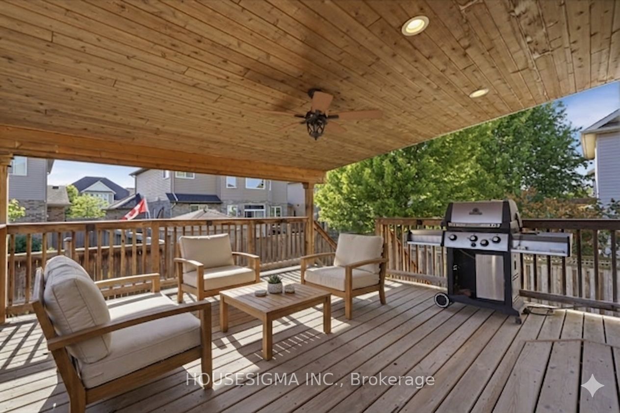 28 Roth Avenue Property Photo 15