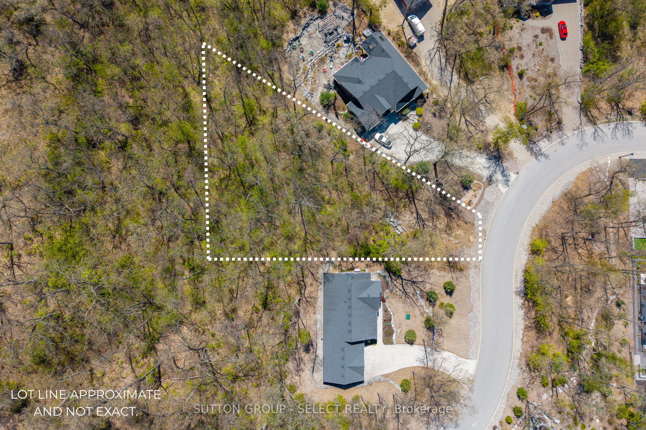 10126 Pinery Bluffs Rd Property Photo 6