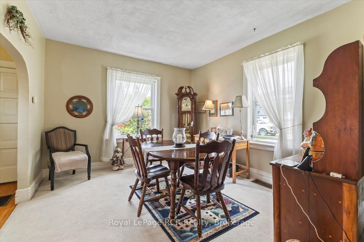 865 7th Avenue Property Photo 11