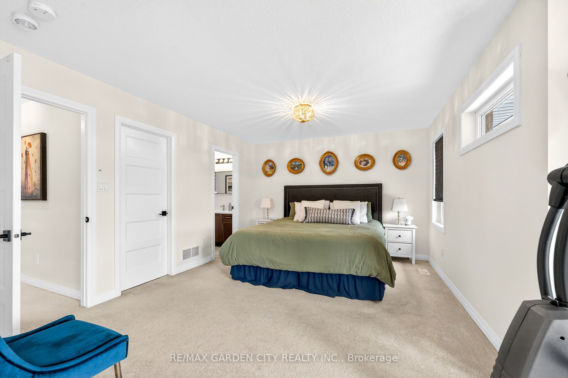 32 Jayla Lane Property Photo 17