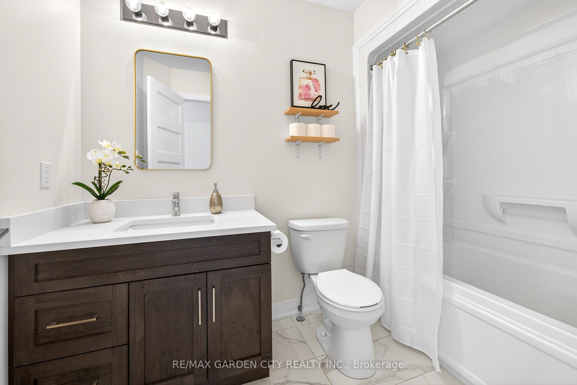 32 Jayla Lane Property Photo 28
