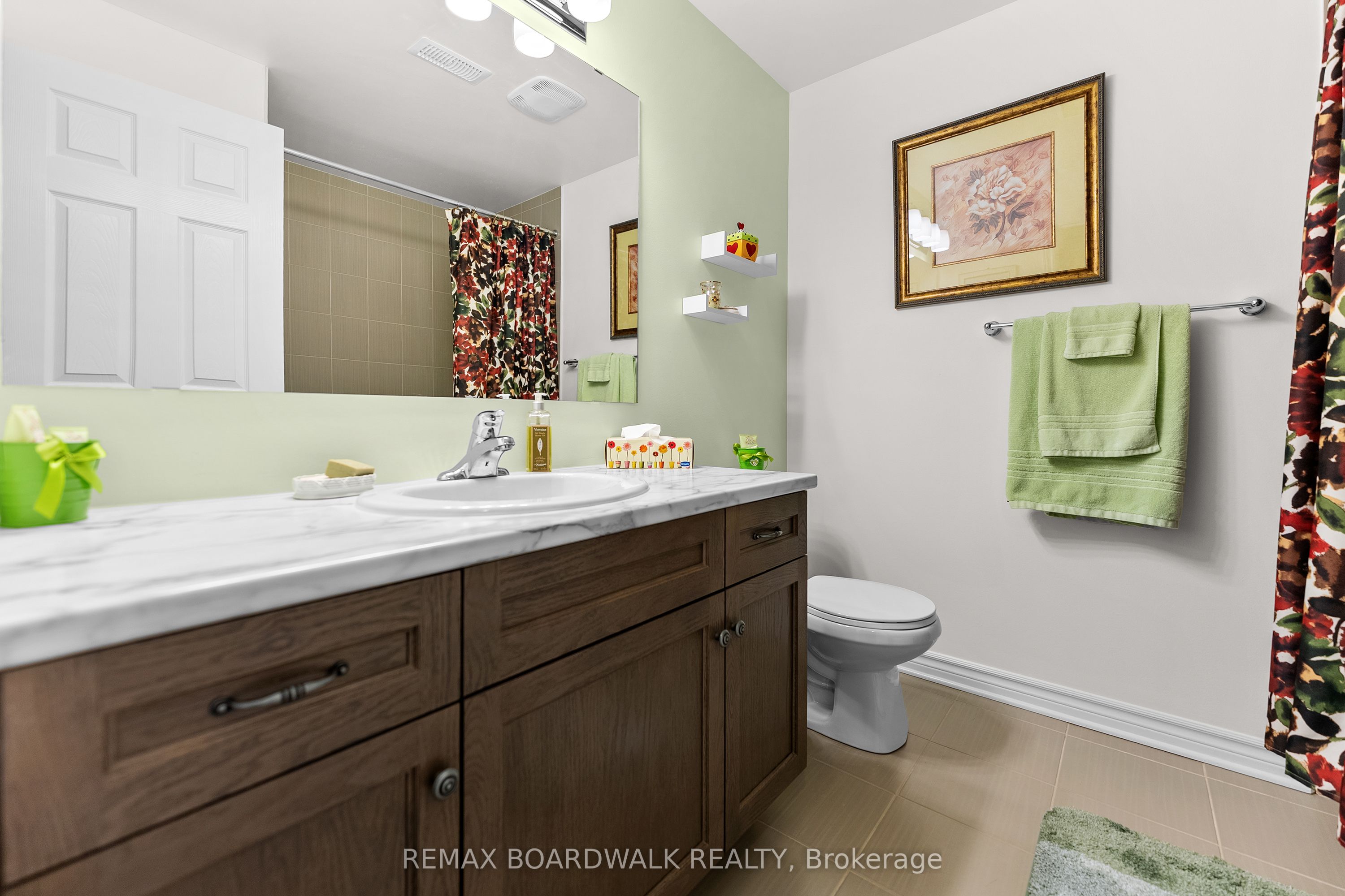 12 Royalty Way Property Photo 34