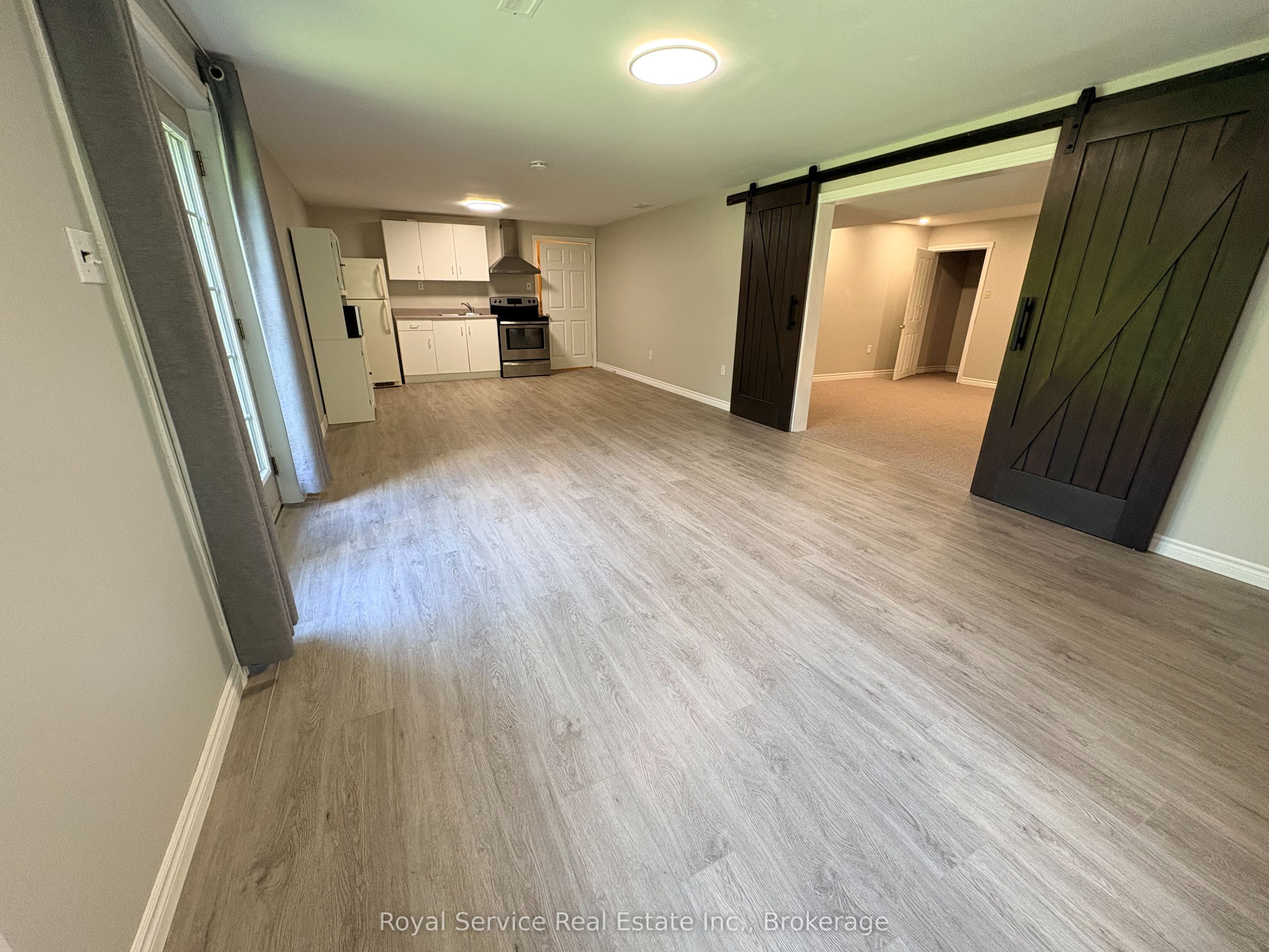 808 Tindle Bay Road Lower Property Photo 4