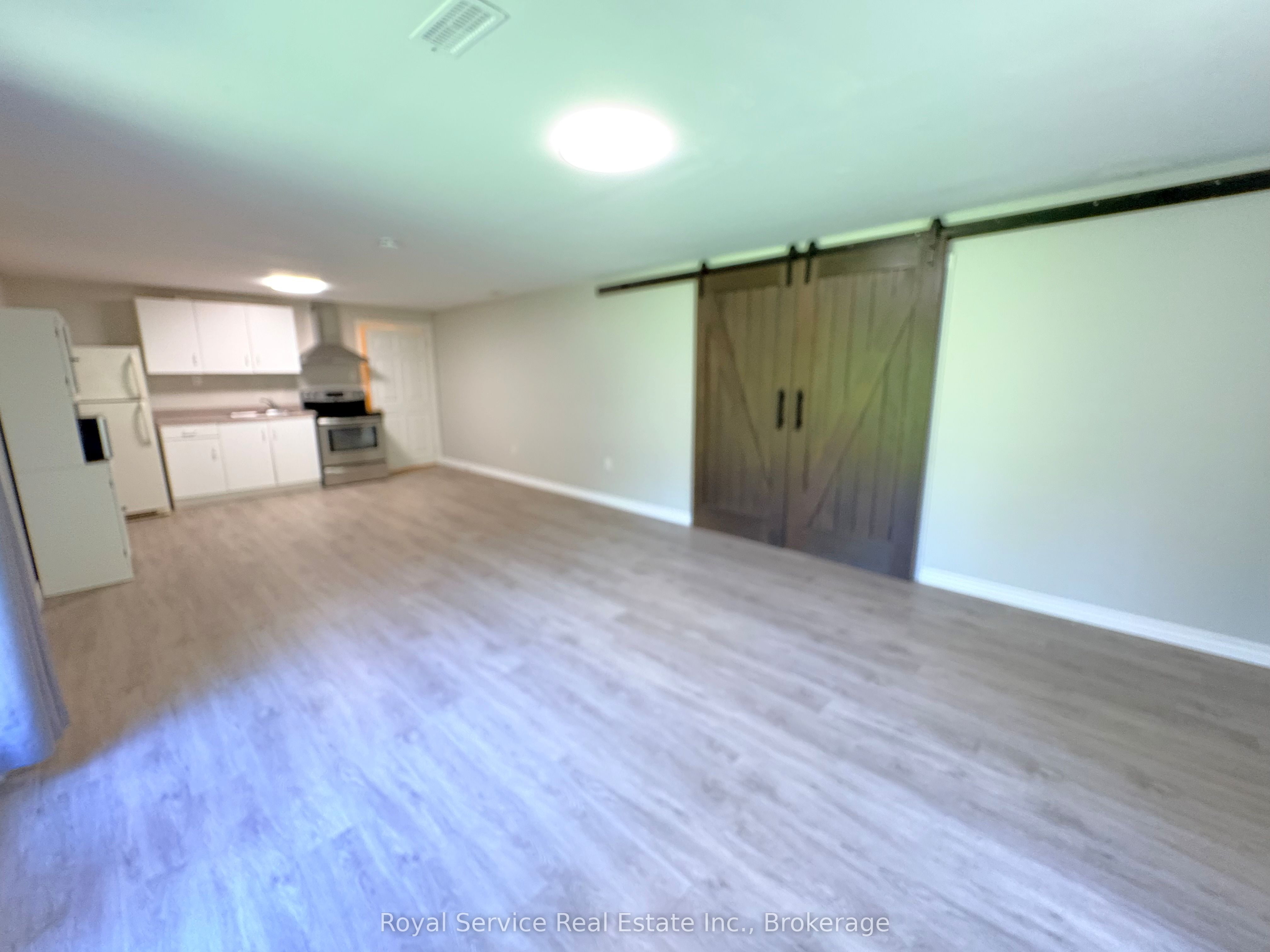 808 Tindle Bay Road Lower Property Photo 5