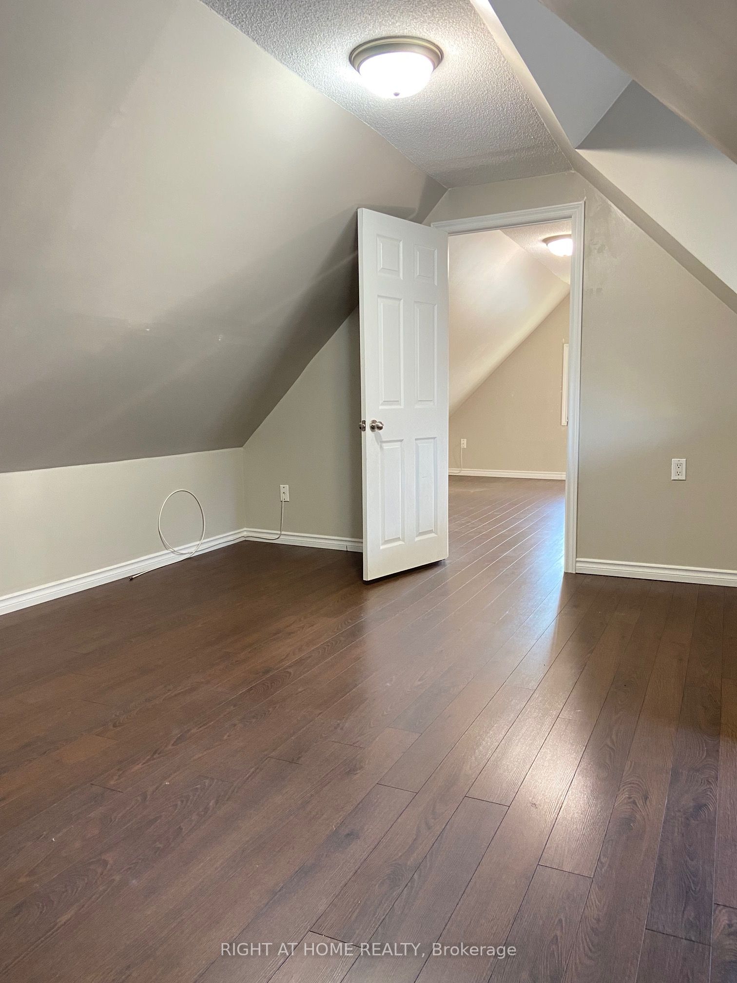 60 Arthur Avenue N Property Photo 15