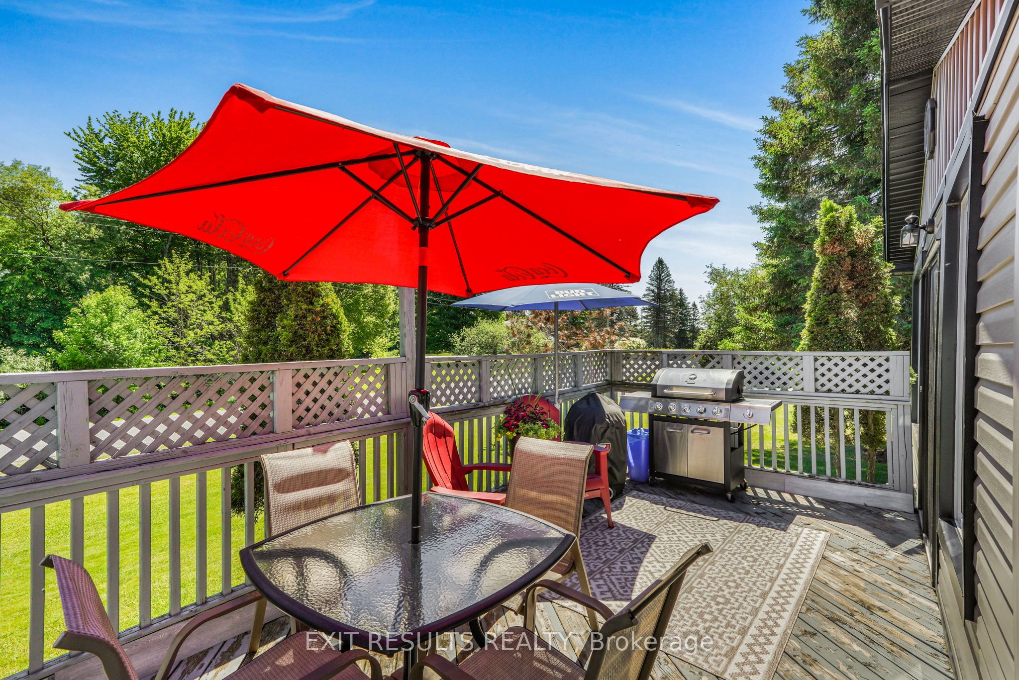 8 Beaver Lane Property Photo 23
