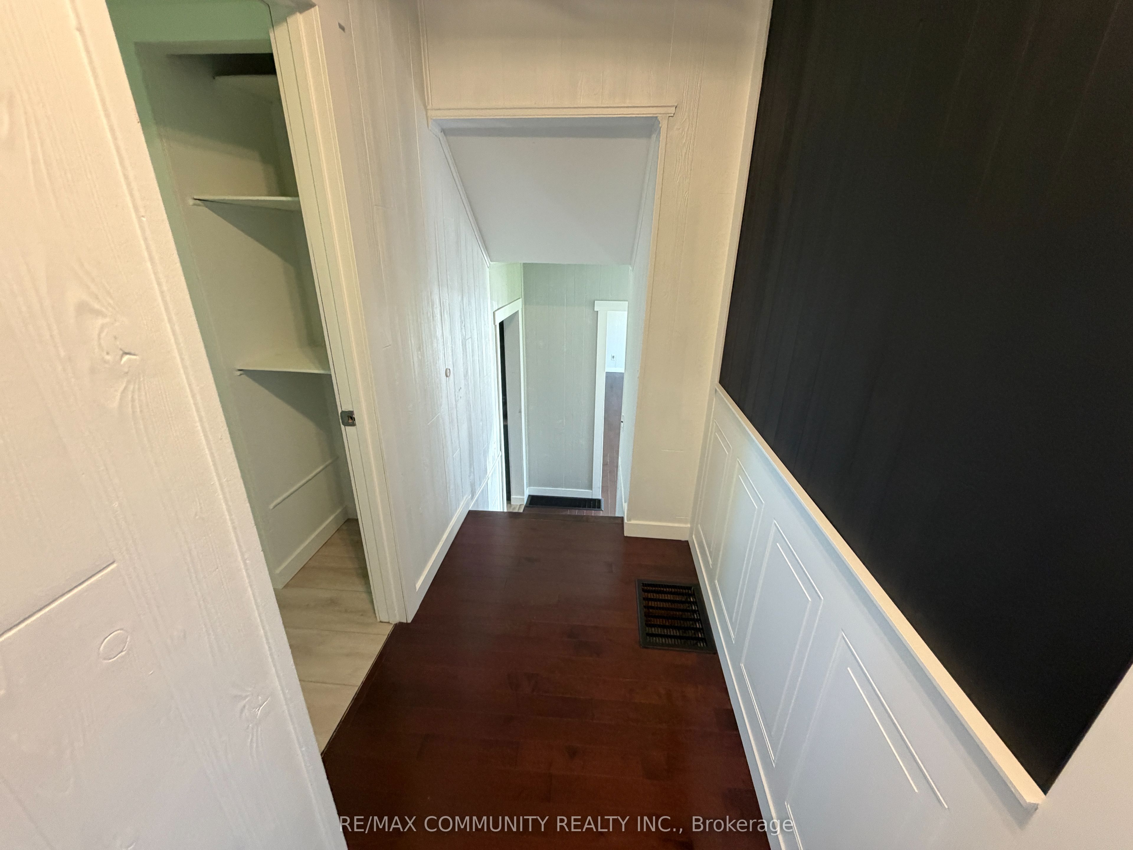 2292 Hamilton Road Property Photo 17