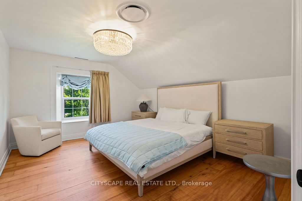 5008 Ninth Line Property Photo 33