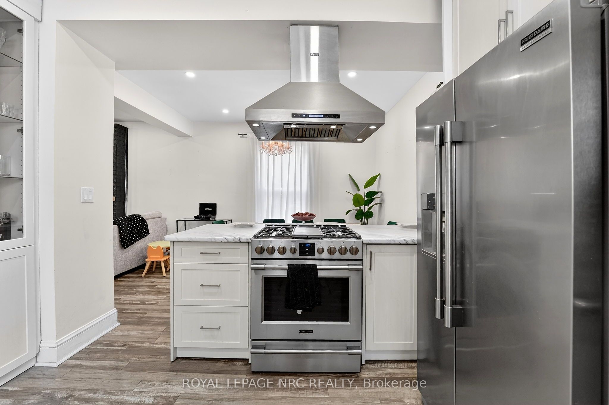 84 State Street Property Photo 10