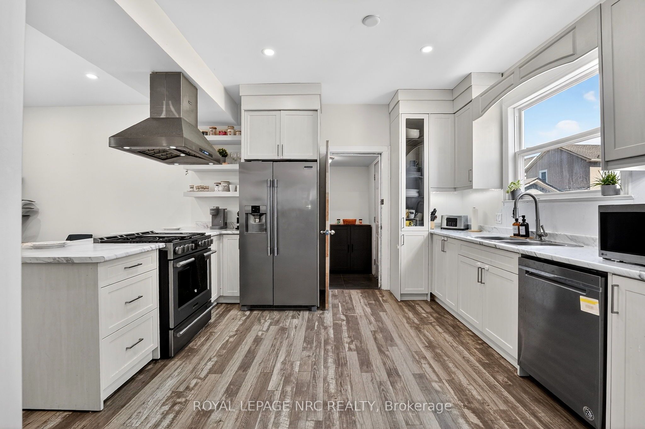84 State Street Property Photo 13