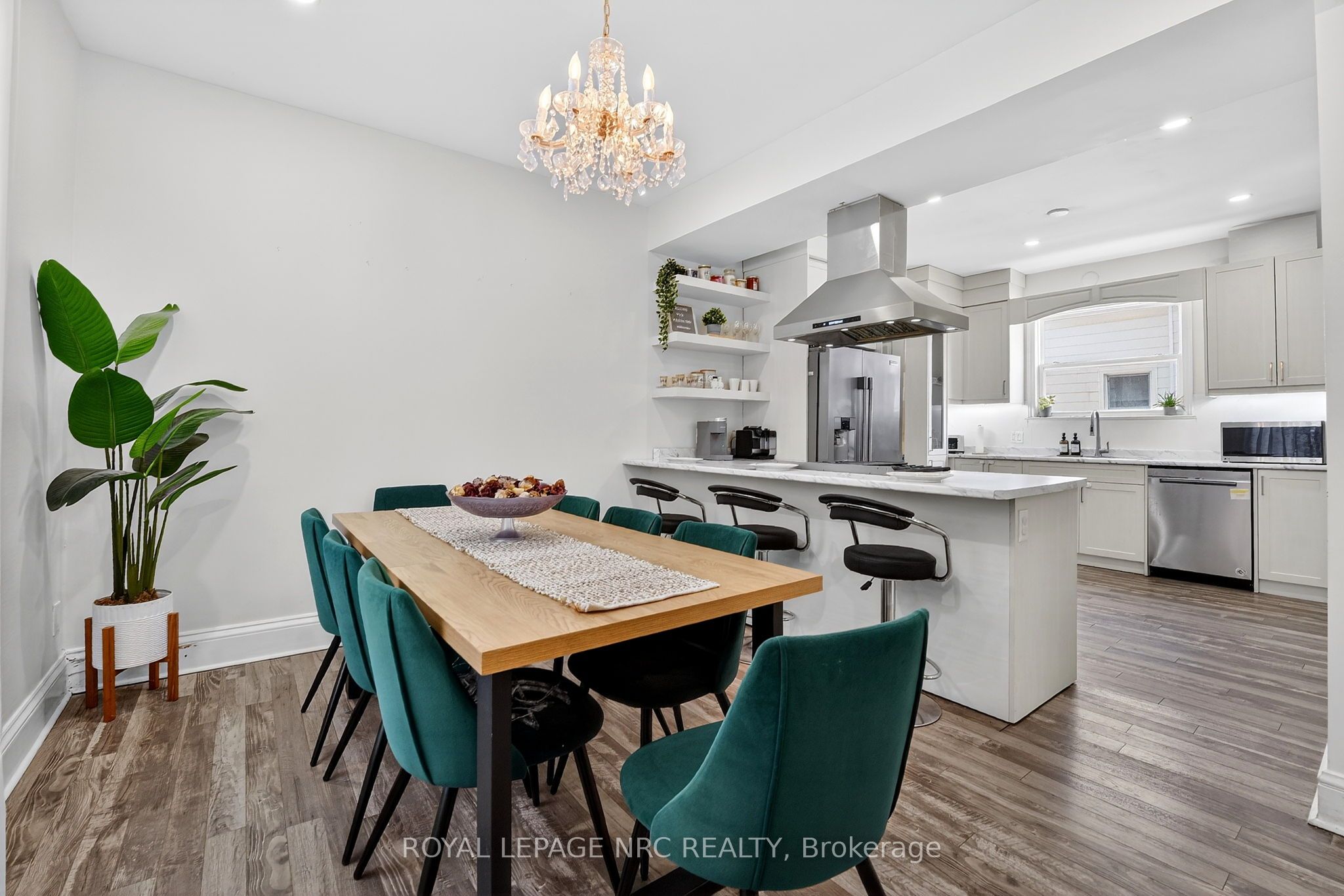 84 State Street Property Photo 14
