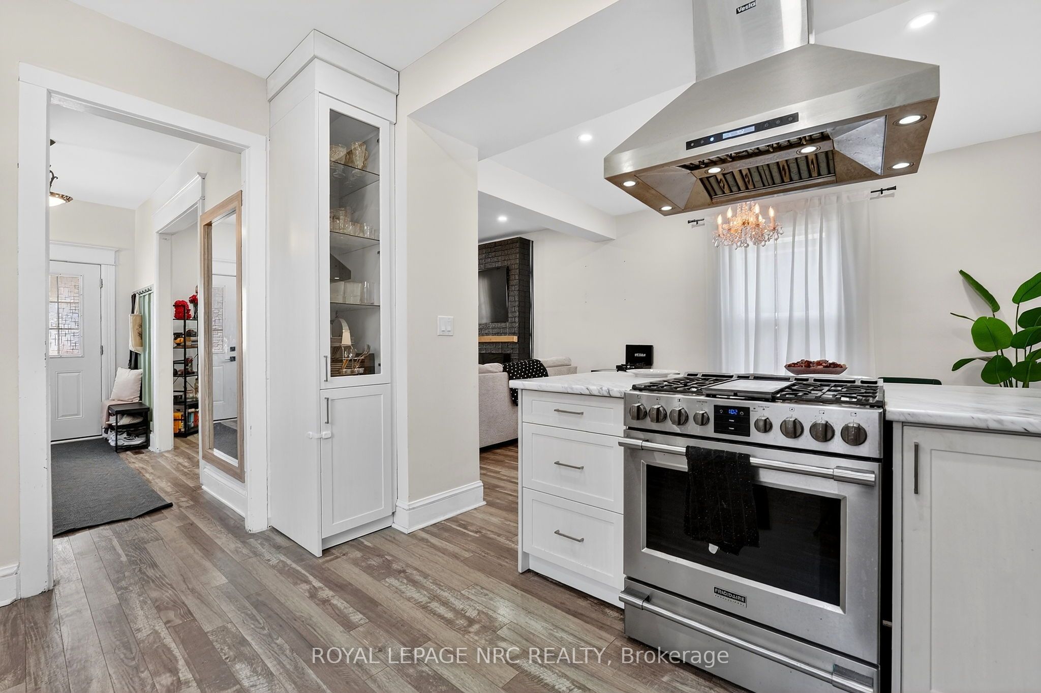 84 State Street Property Photo 17