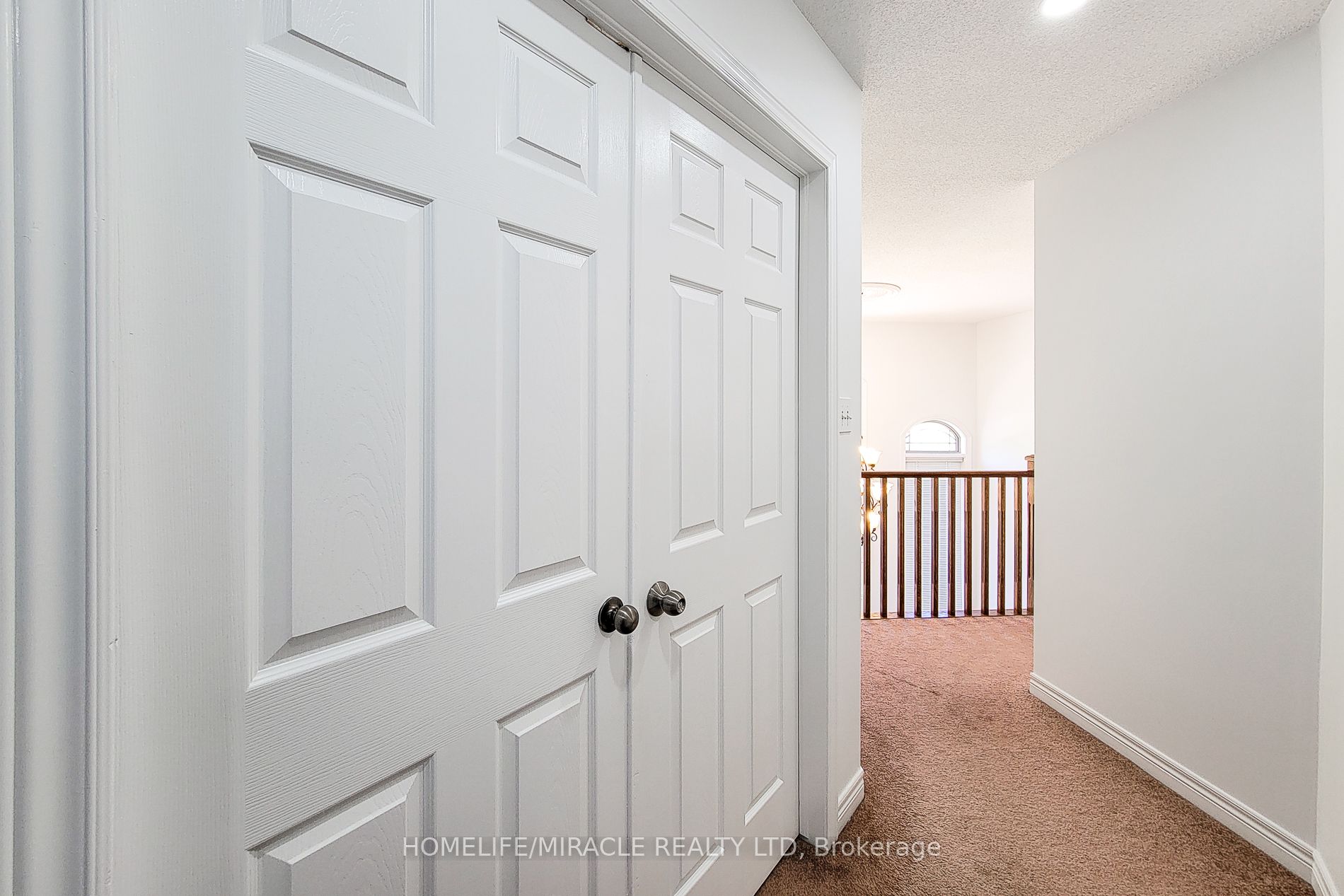 197 Cloverleaf Drive Property Photo 22