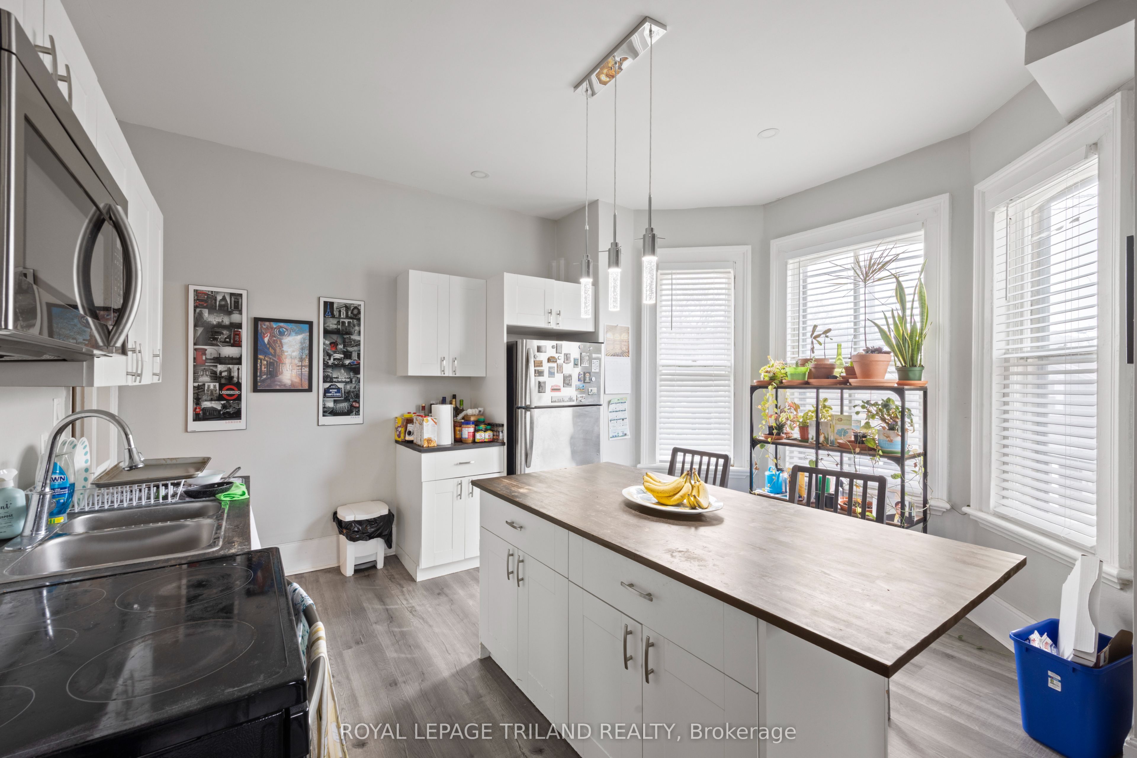 434 Dufferin Avenue Property Photo 7