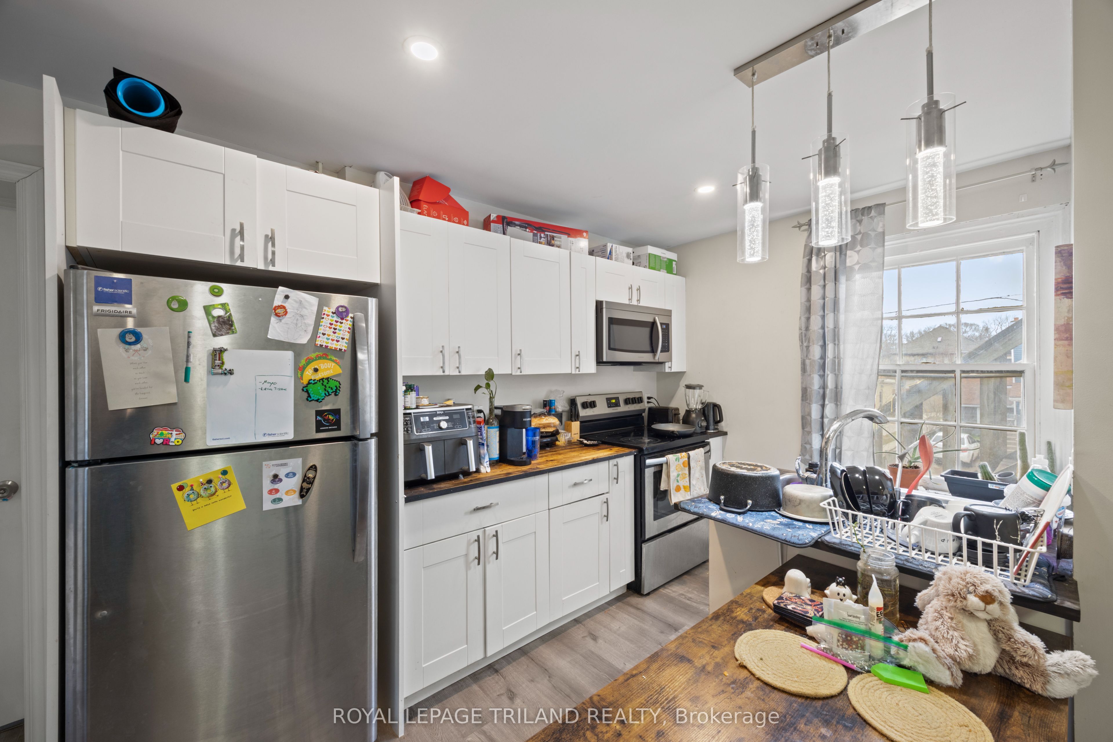 434 Dufferin Avenue Property Photo 15