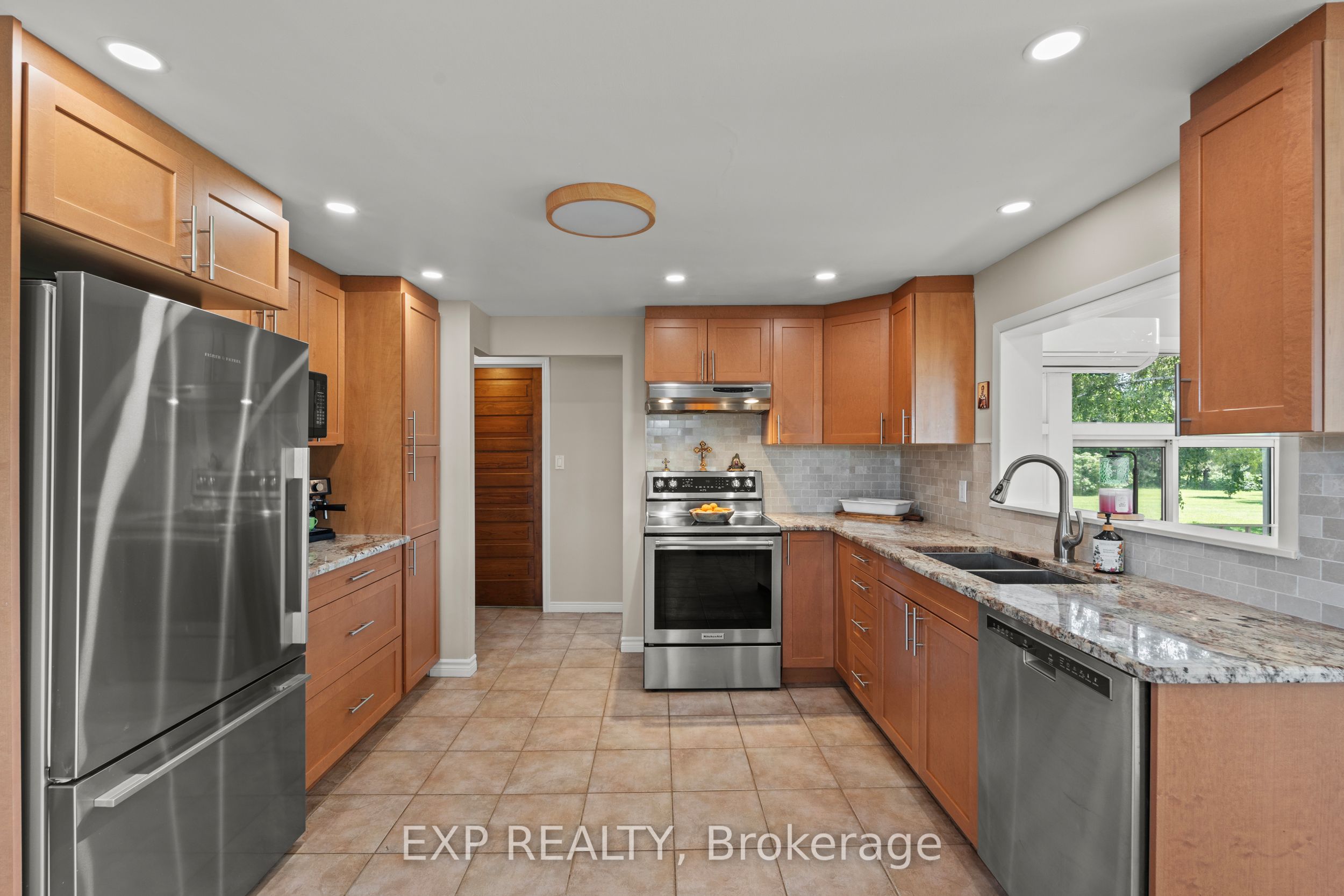 1602 Third Street Property Photo 9